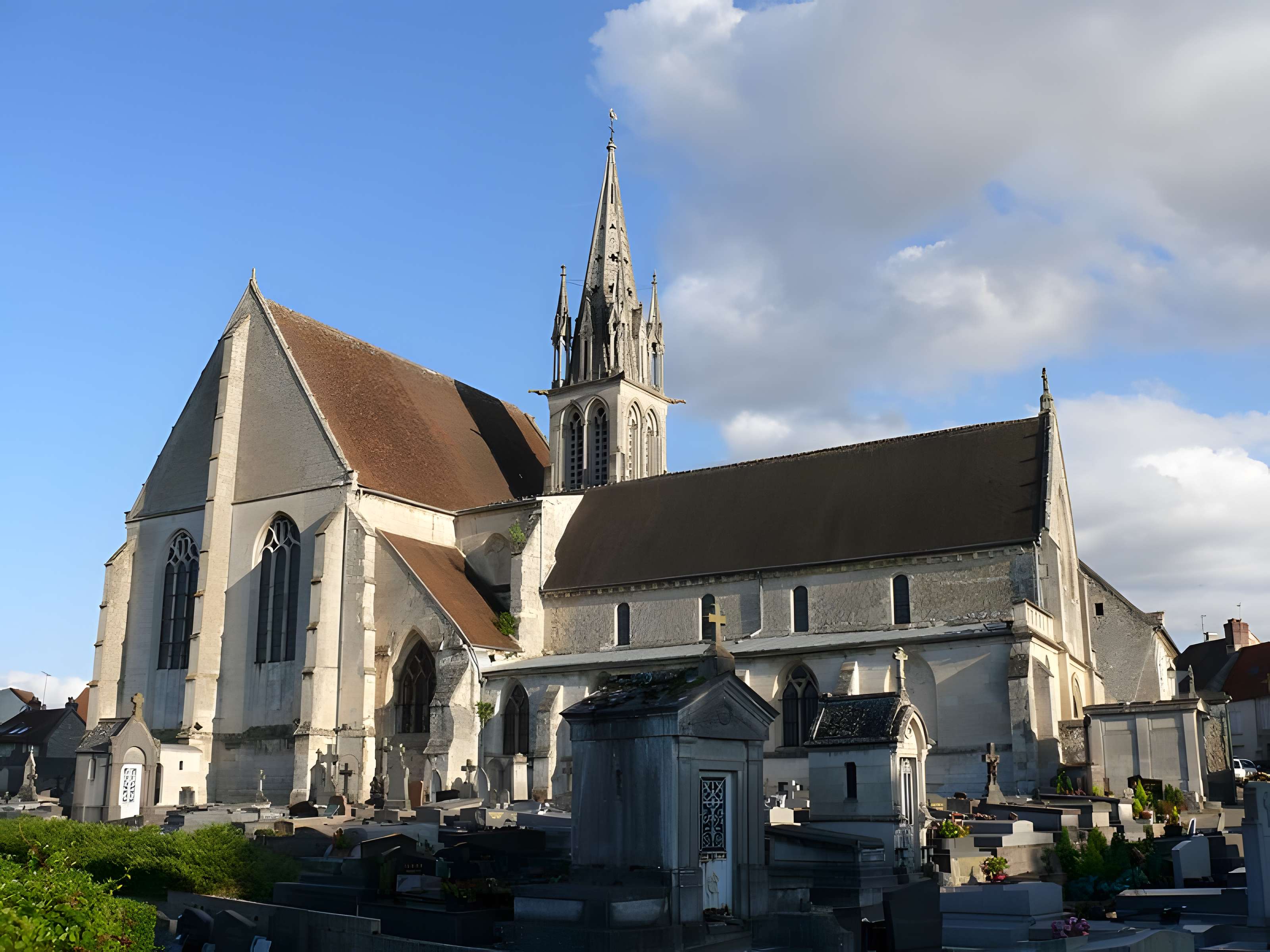 Église Saint-Denis de Crépy-en-Valois