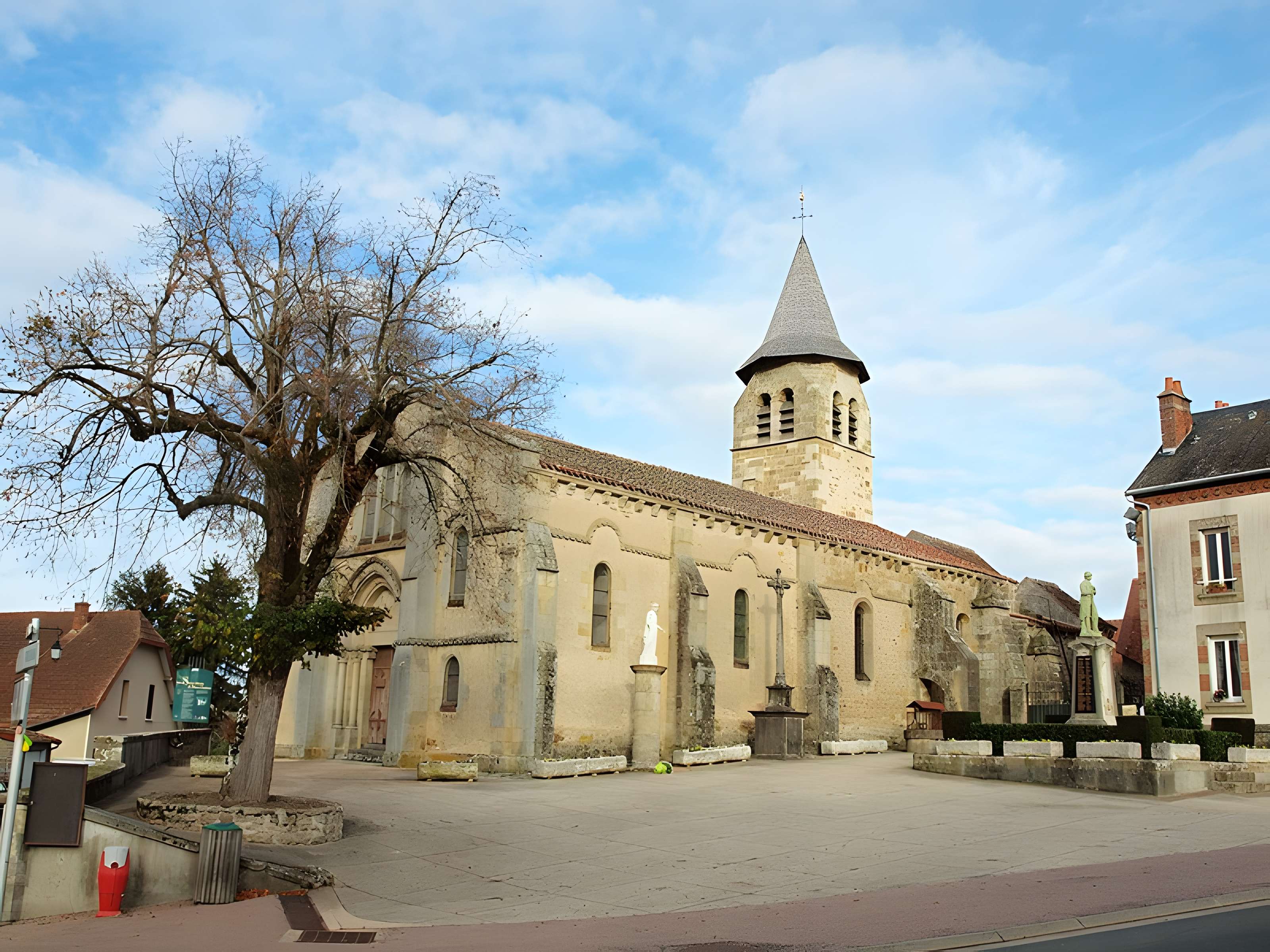 Église Saint-Denis de Deux-Chaises