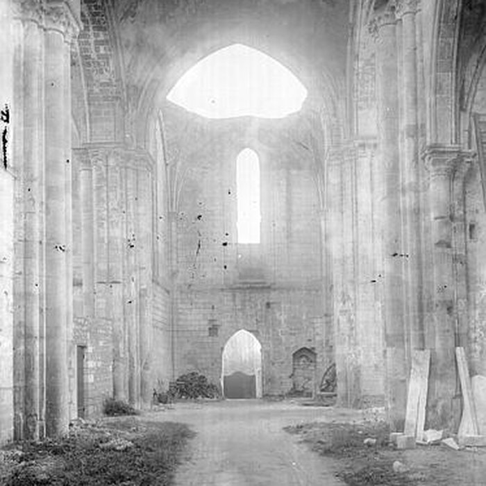 Photo de Église Saint-Denis de Doué-la-Fontaine