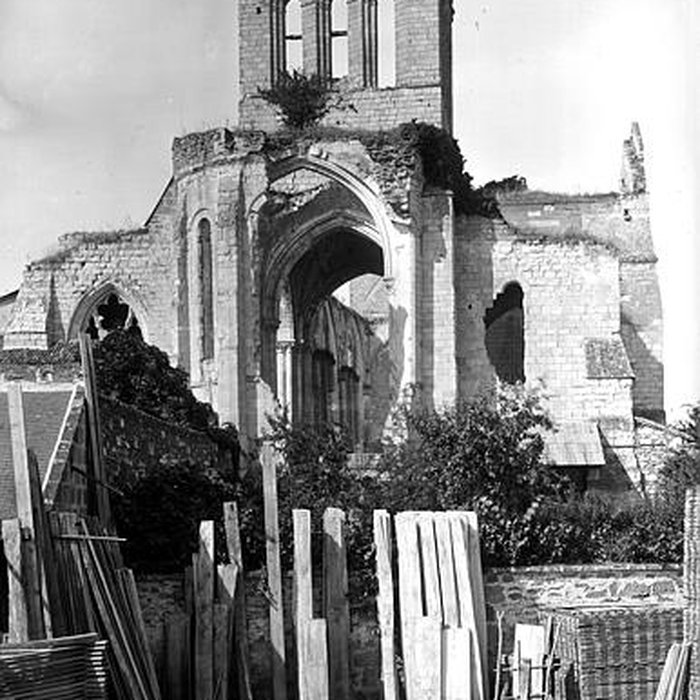 Photo de Église Saint-Denis de Doué-la-Fontaine