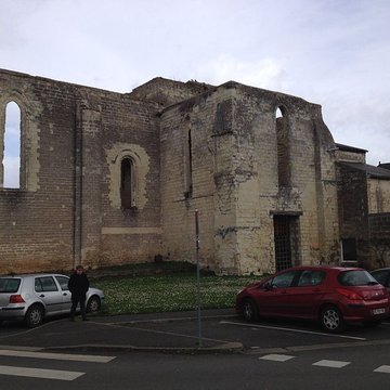 Église Saint-Denis de Doué-la-Fontaine