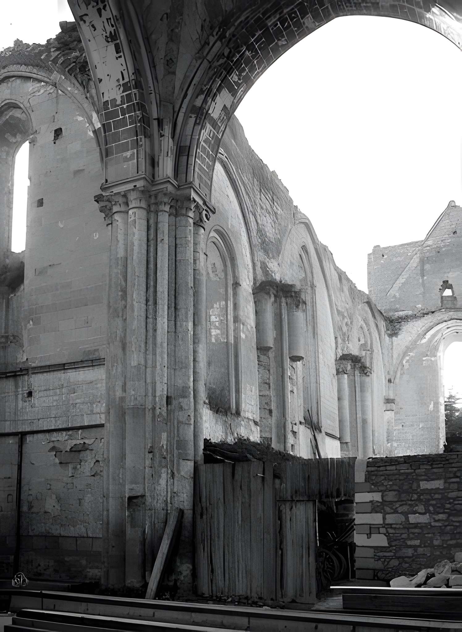 Église Saint-Denis de Doué-la-Fontaine