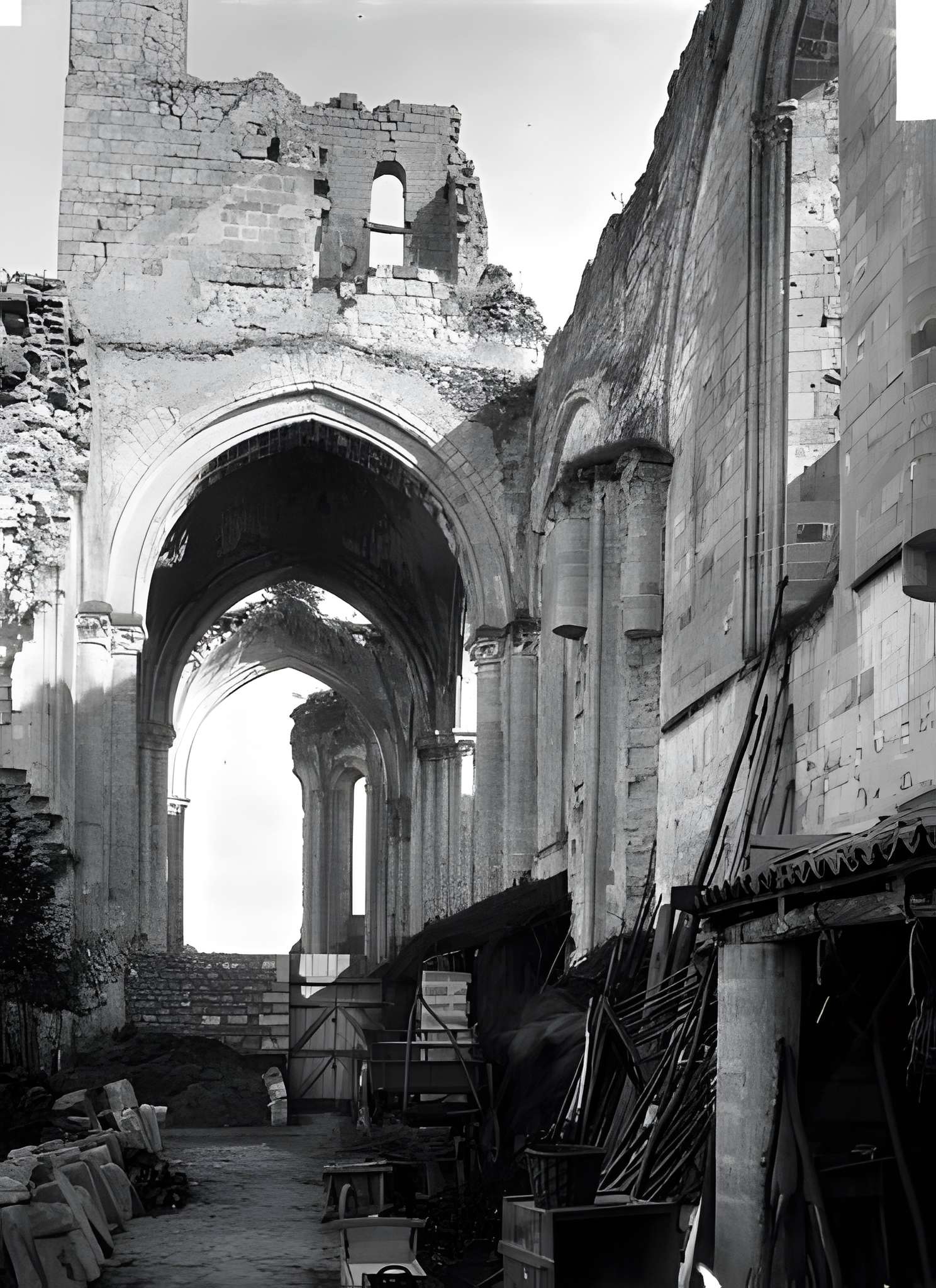 Église Saint-Denis de Doué-la-Fontaine