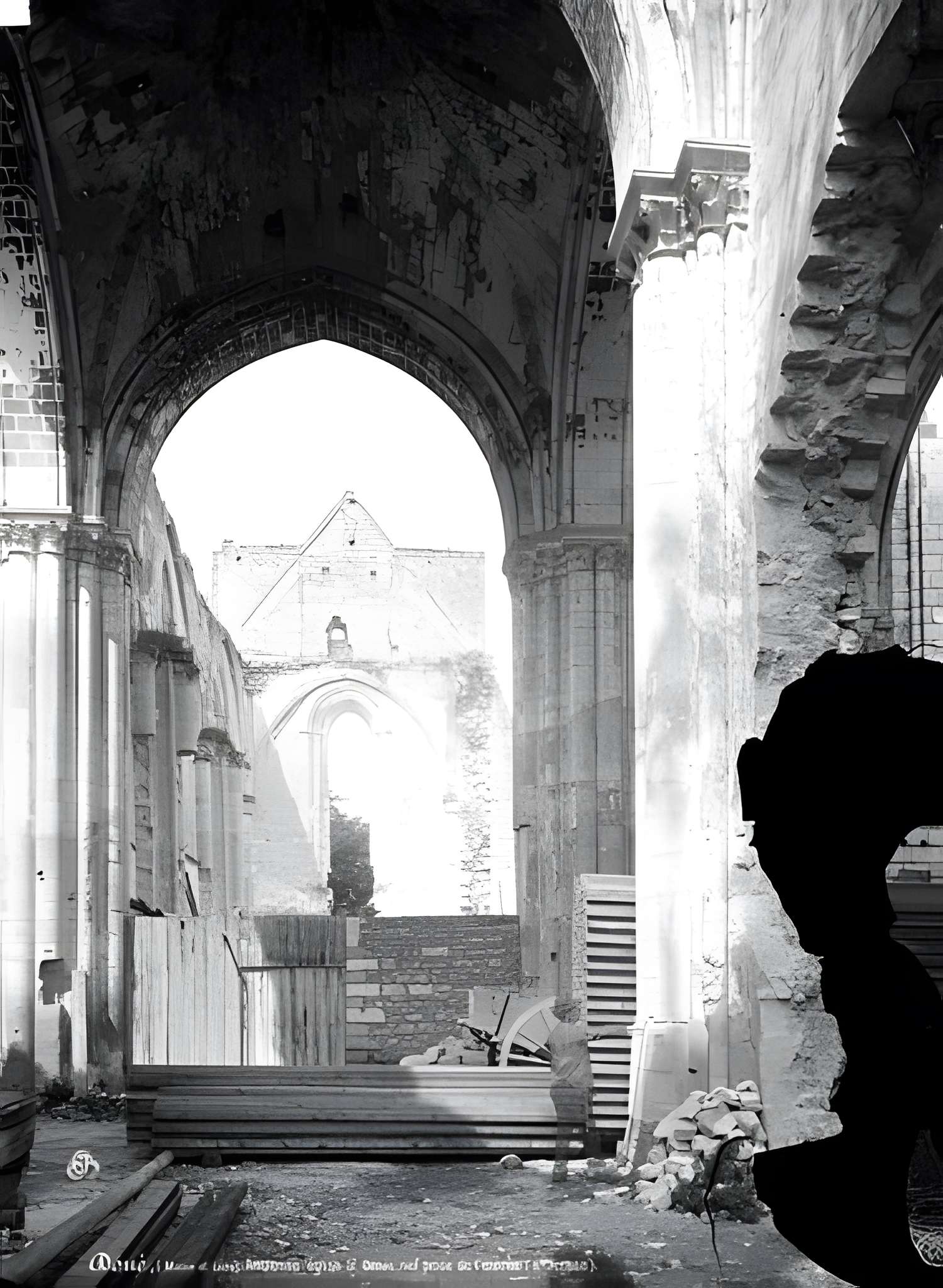 Église Saint-Denis de Doué-la-Fontaine