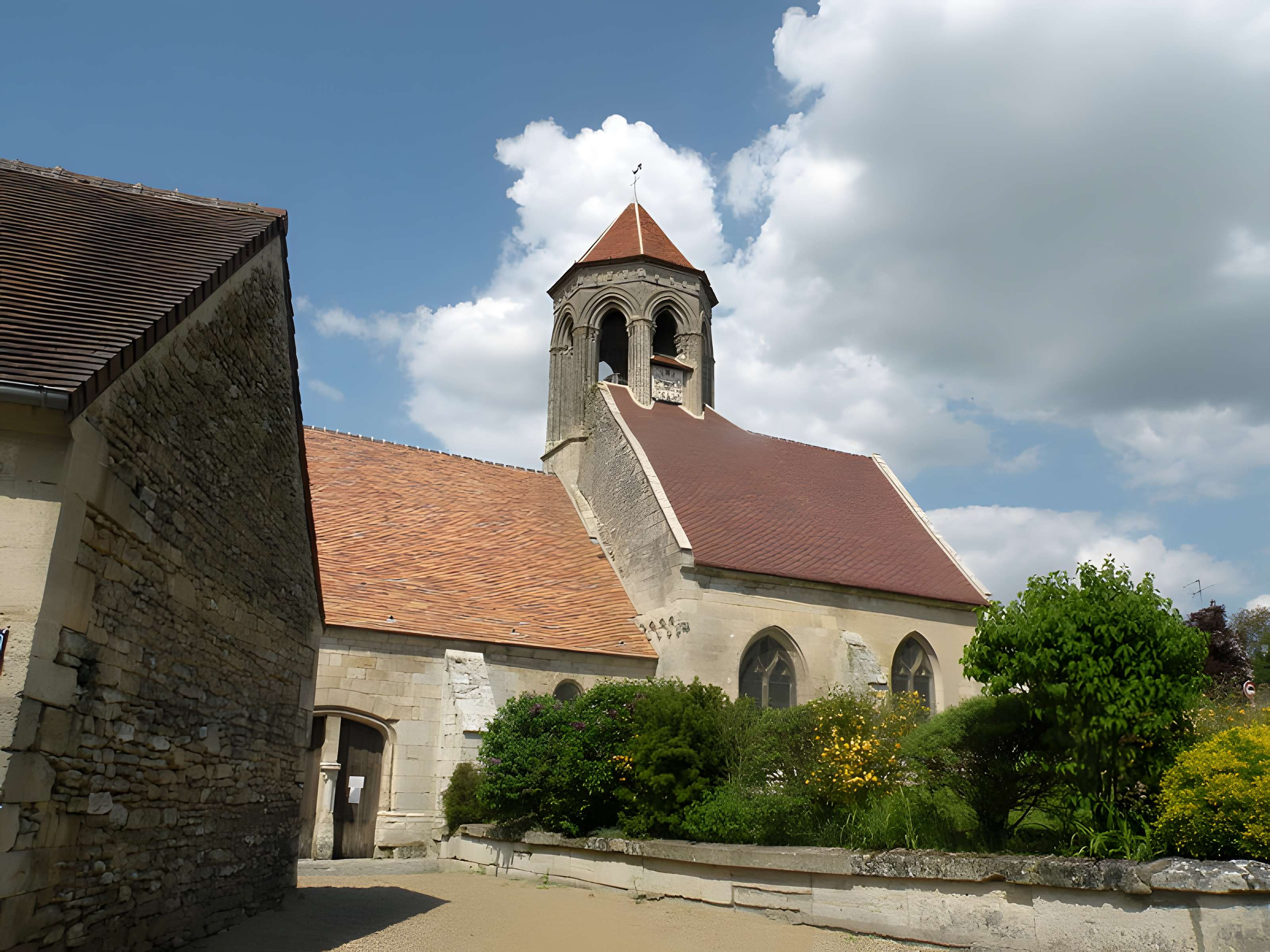 Église Saint-Denis de Foulangues