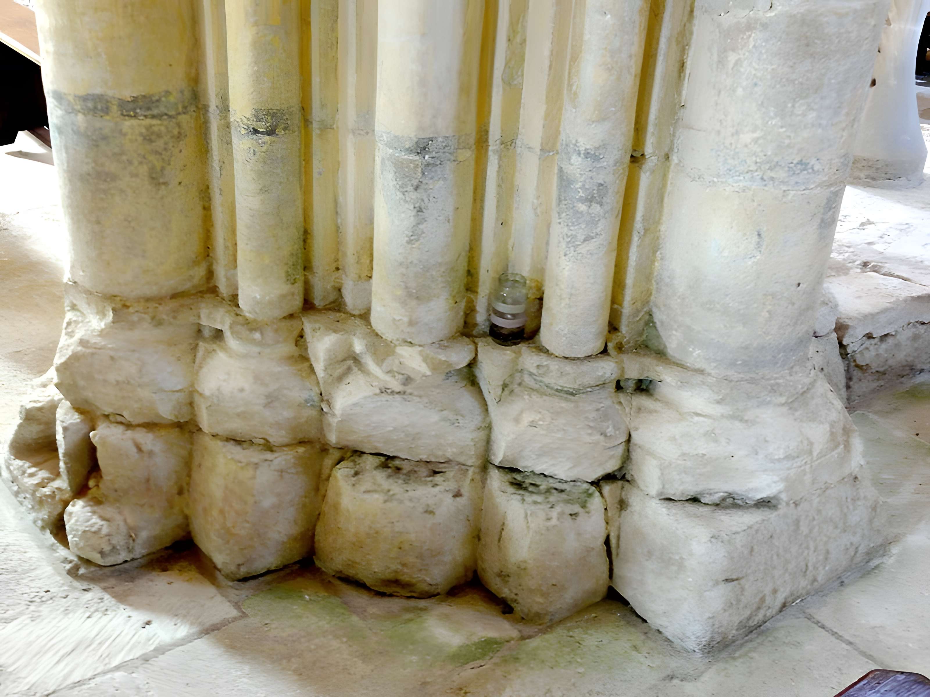 Église Saint-Denis de Foulangues