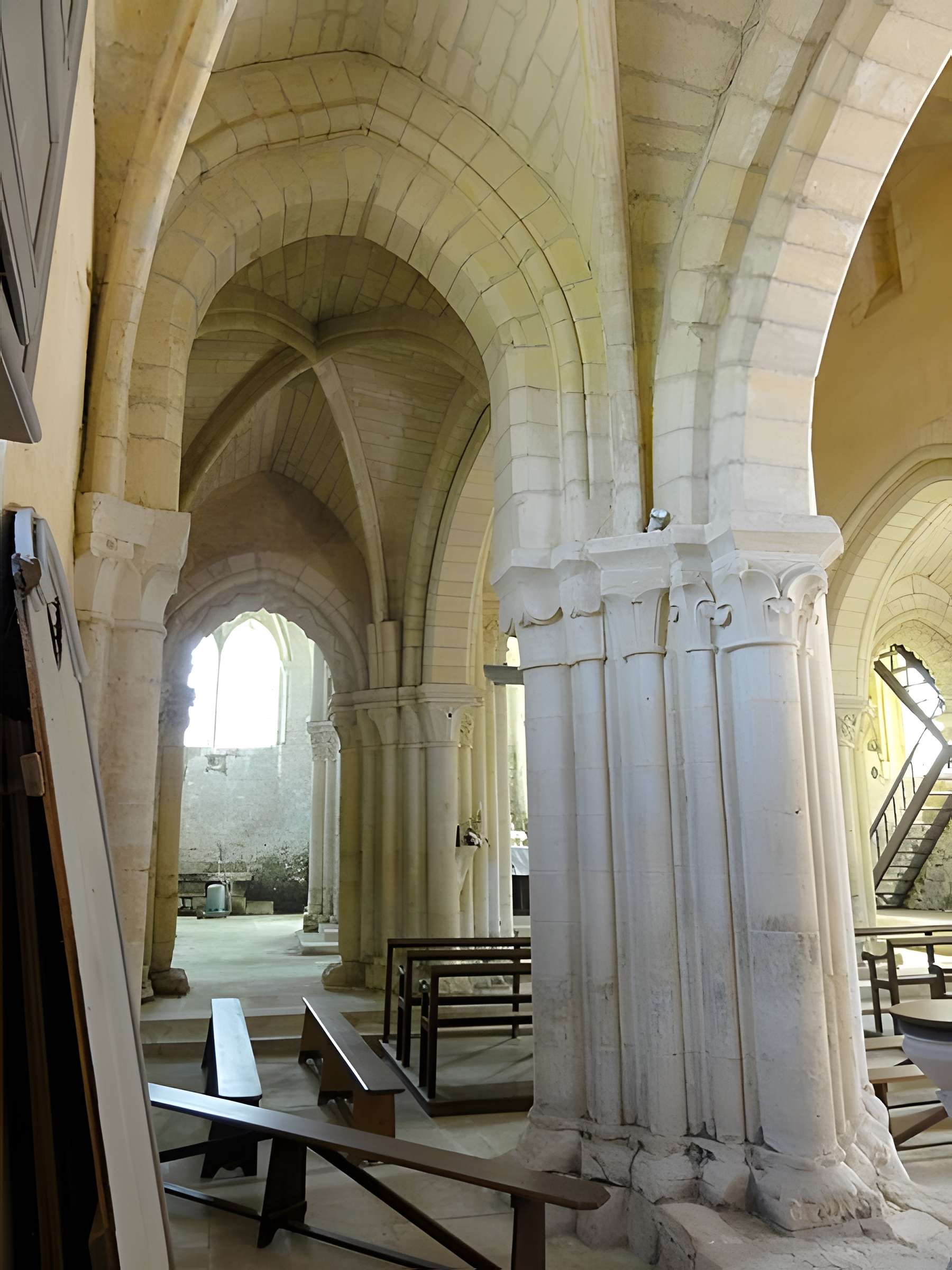 Église Saint-Denis de Foulangues