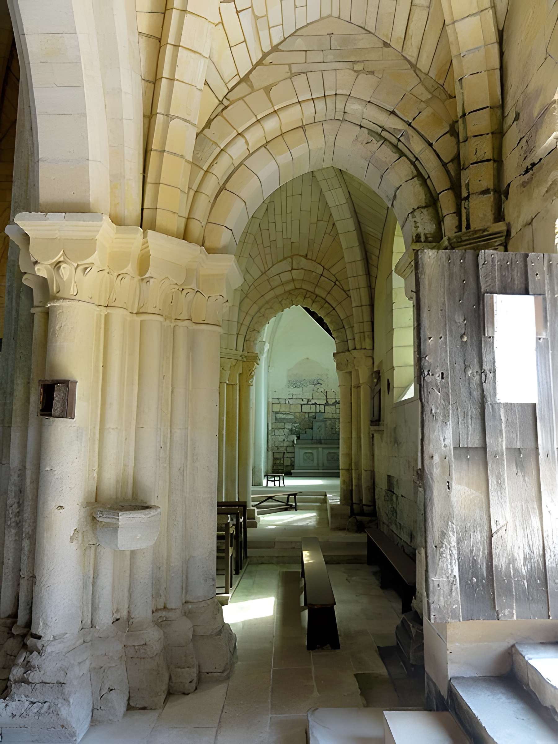 Église Saint-Denis de Foulangues