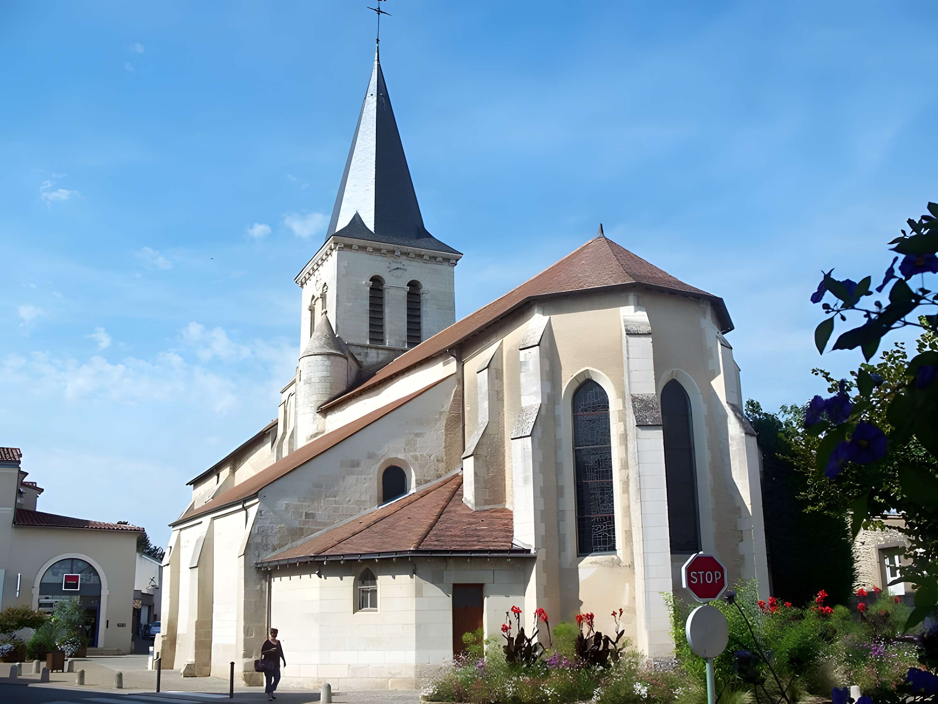 Église Saint-Denis de Jaunay-Clan 