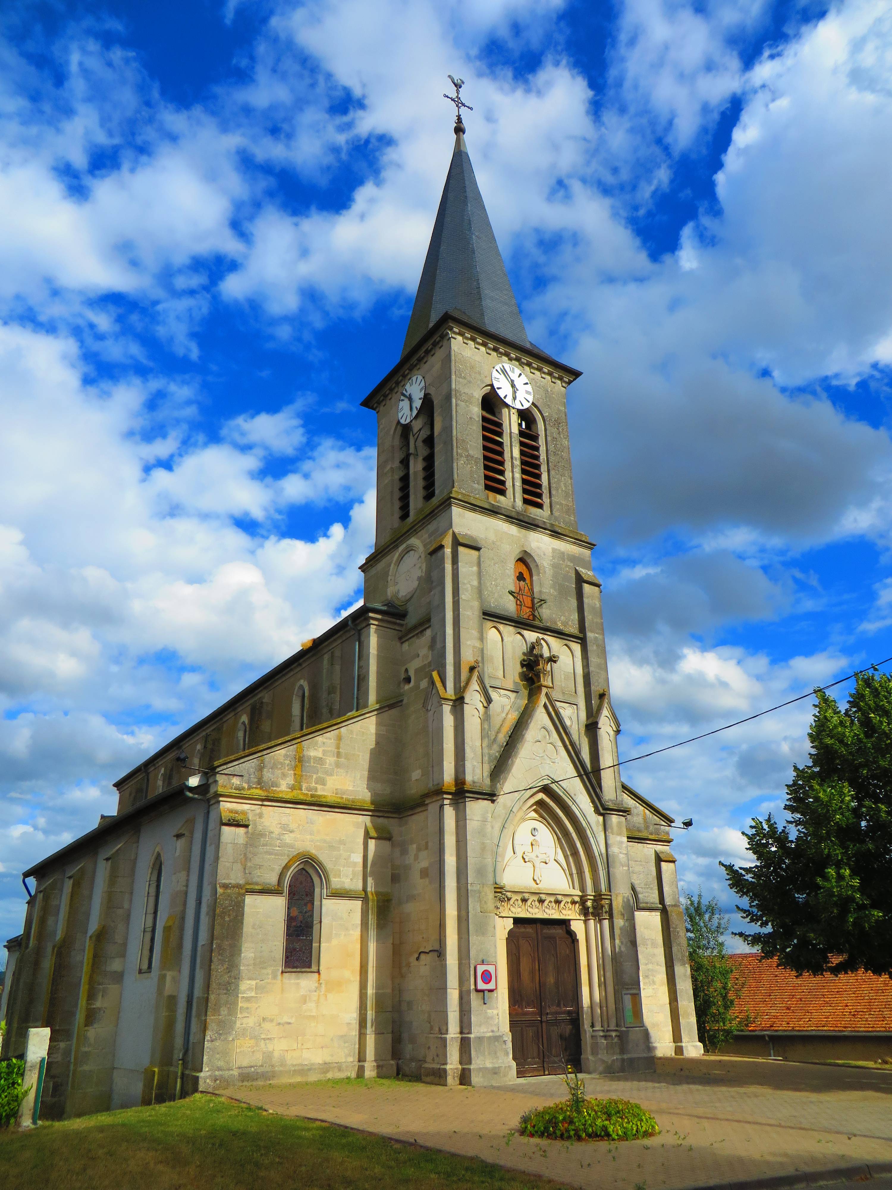 Photo de Église Saint-Symphorien de Dompcevrin