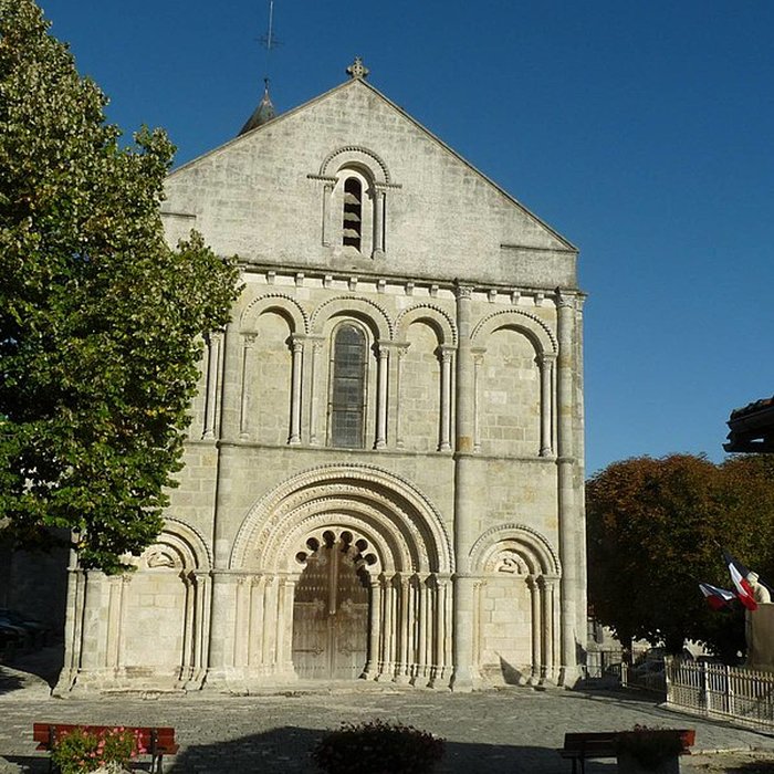 Photo de Église Saint-Denis de Montmoreau-Saint-Cybard