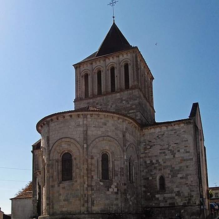 Photo de Église Saint-Denis de Montmoreau-Saint-Cybard
