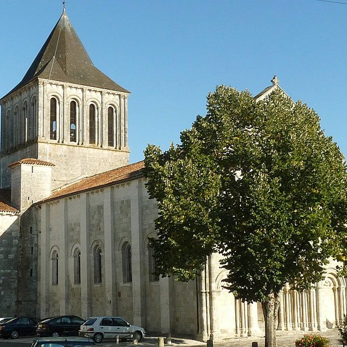 Photo de Église Saint-Denis de Montmoreau-Saint-Cybard