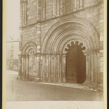 Église Saint-Denis de Montmoreau-Saint-Cybard