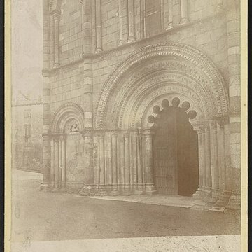 Église Saint-Denis de Montmoreau-Saint-Cybard
