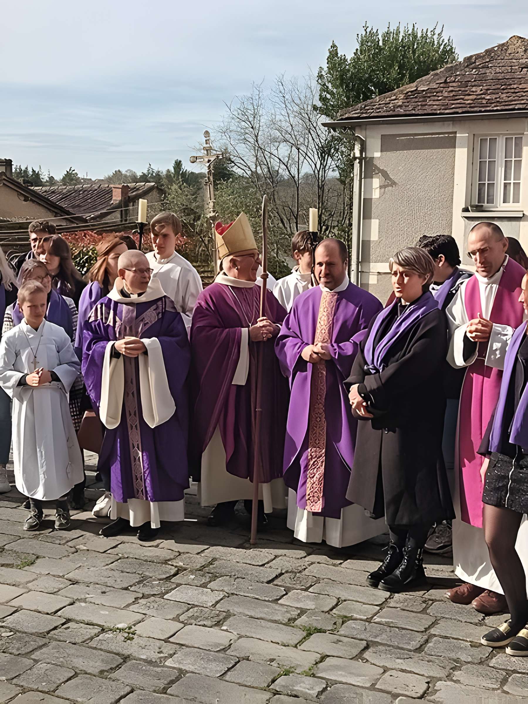 Église Saint-Denis de Montmoreau-Saint-Cybard