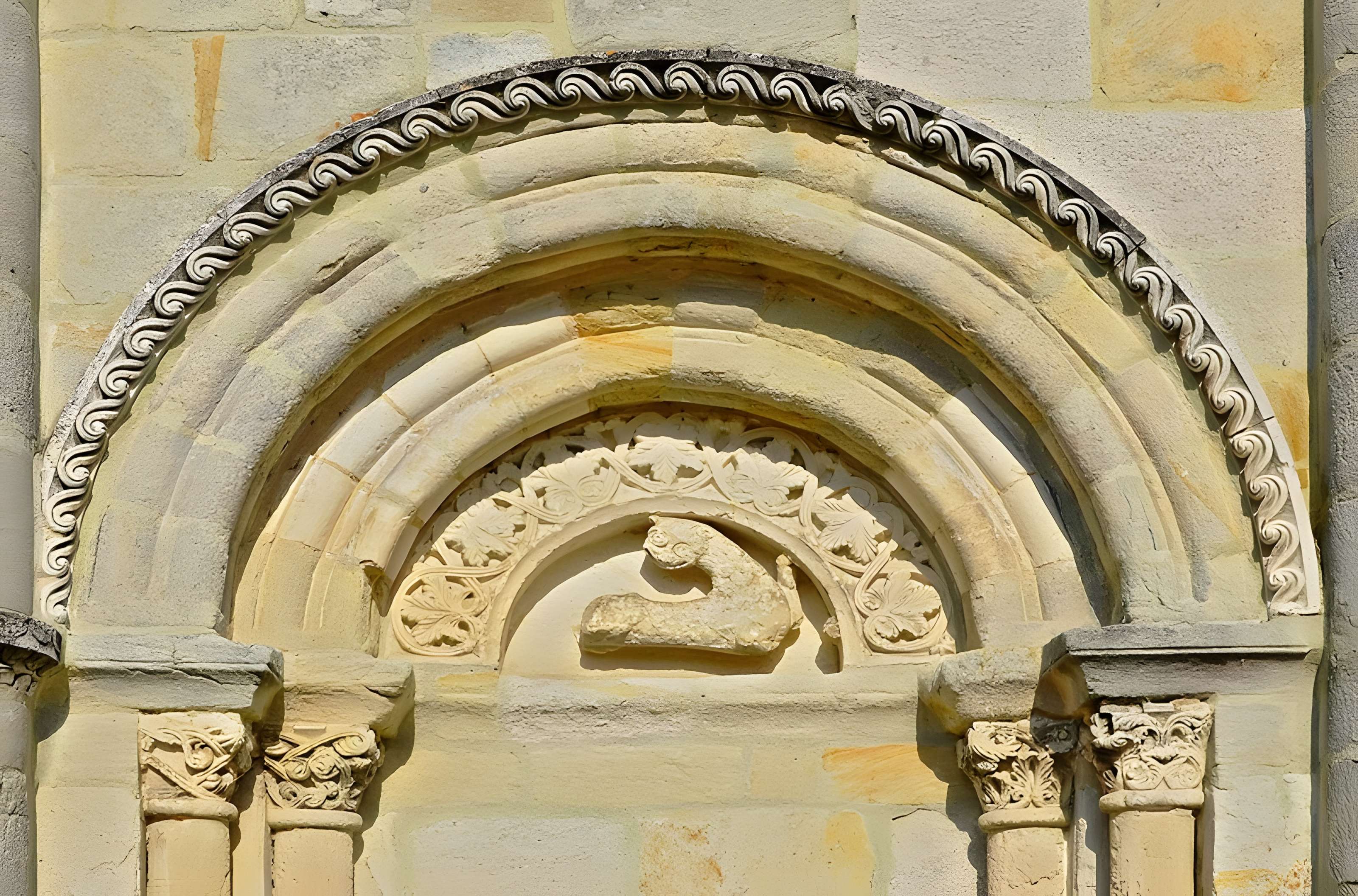 Église Saint-Denis de Montmoreau-Saint-Cybard