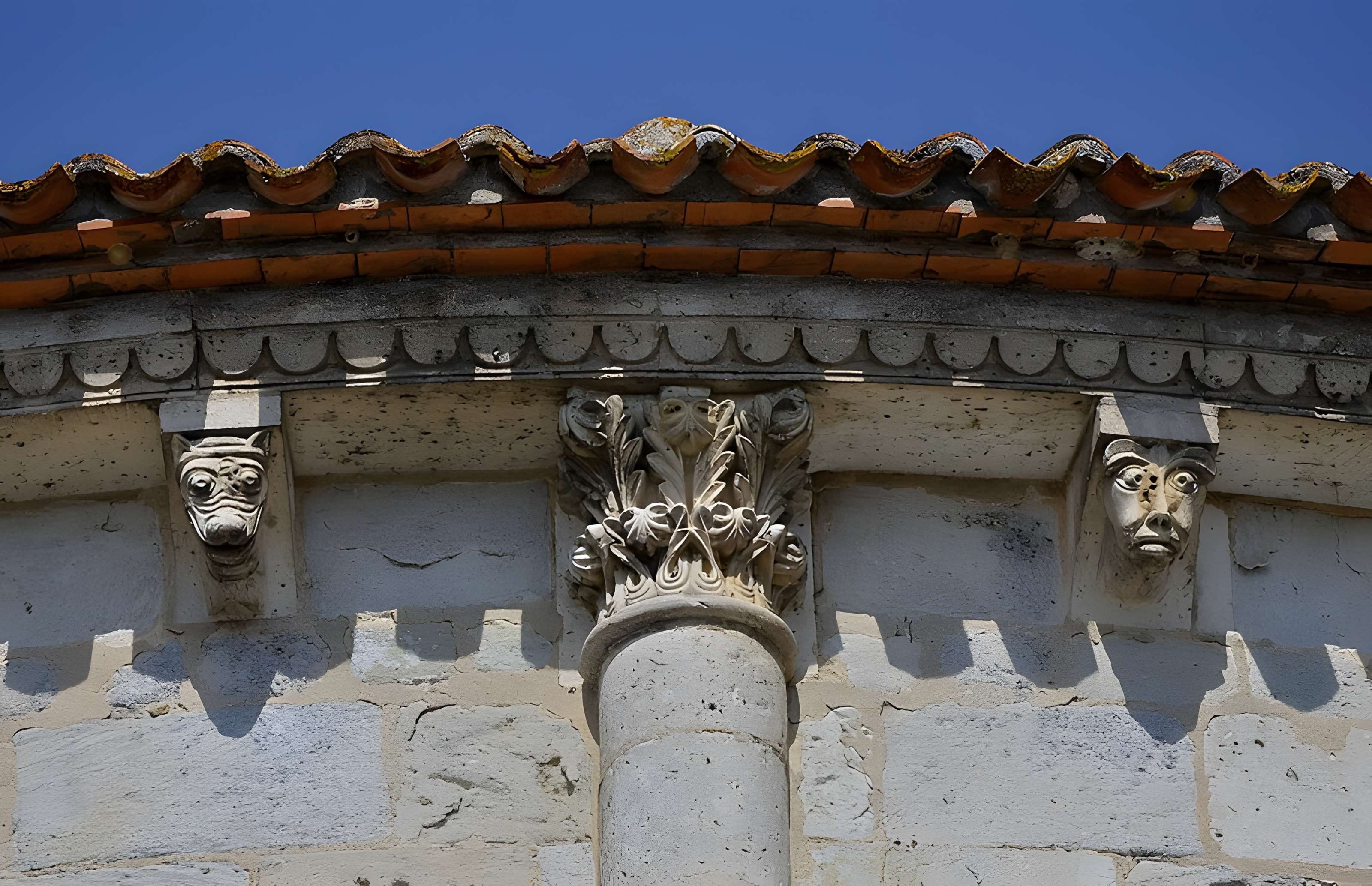 Église Saint-Denis de Montmoreau-Saint-Cybard