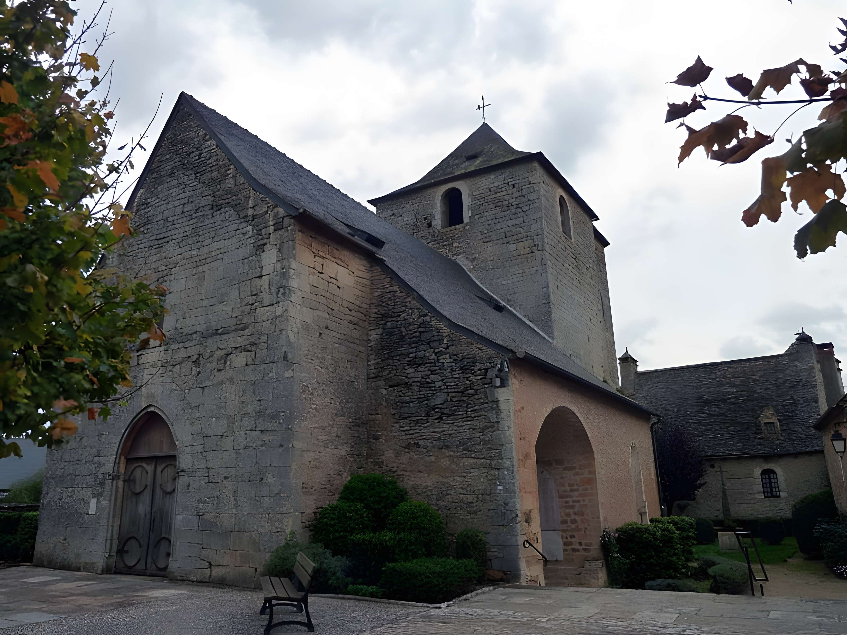 Église Saint-Denis de Nadaillac