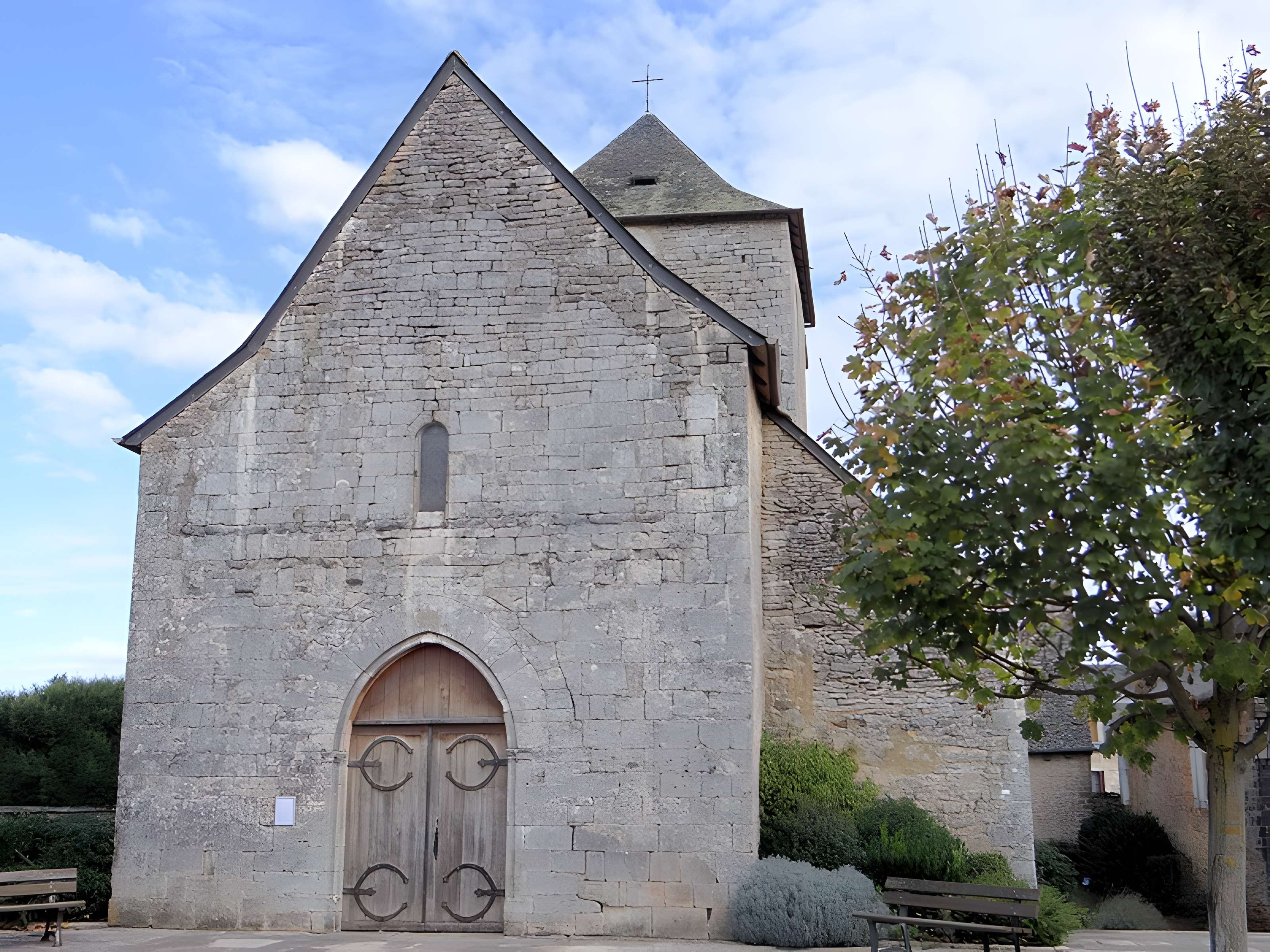 Église Saint-Denis de Nadaillac