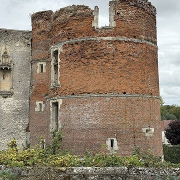 Château de Nantouillet