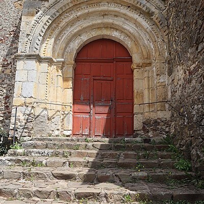 Photo de Église Saint-Denis de Saint-Denis-dAnjou