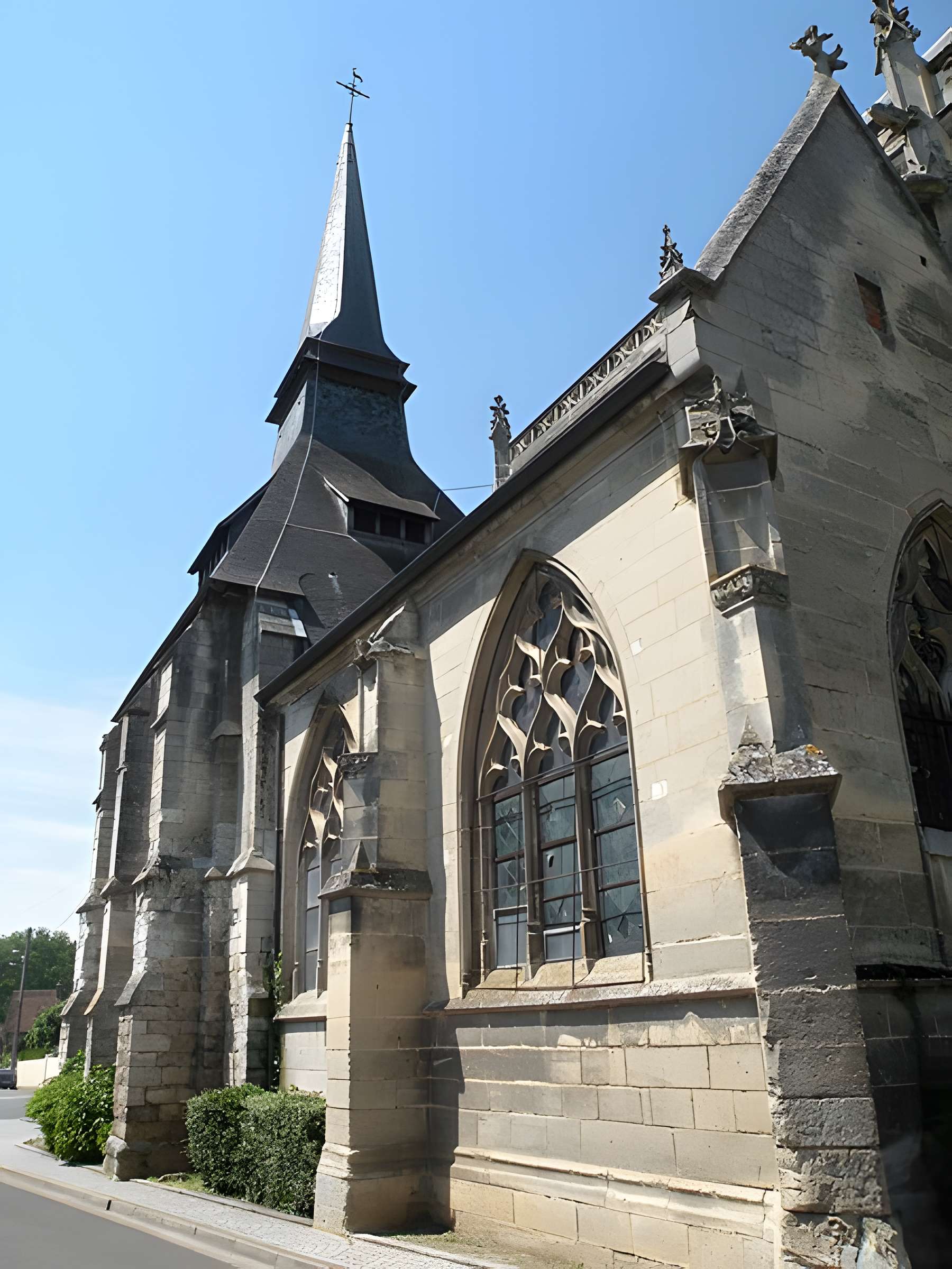 Église Saint-Denis de Sérifontaine