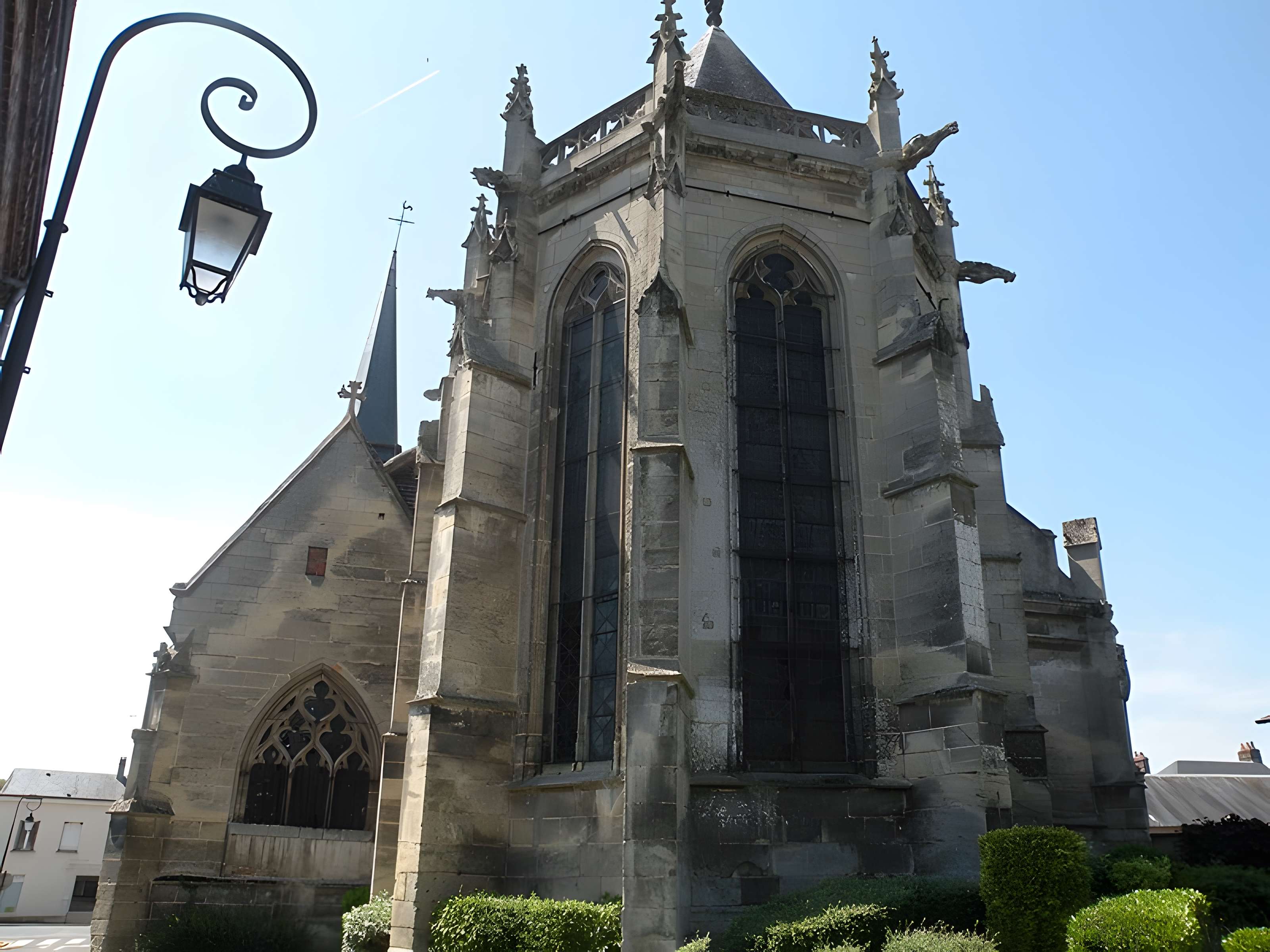 Église Saint-Denis de Sérifontaine