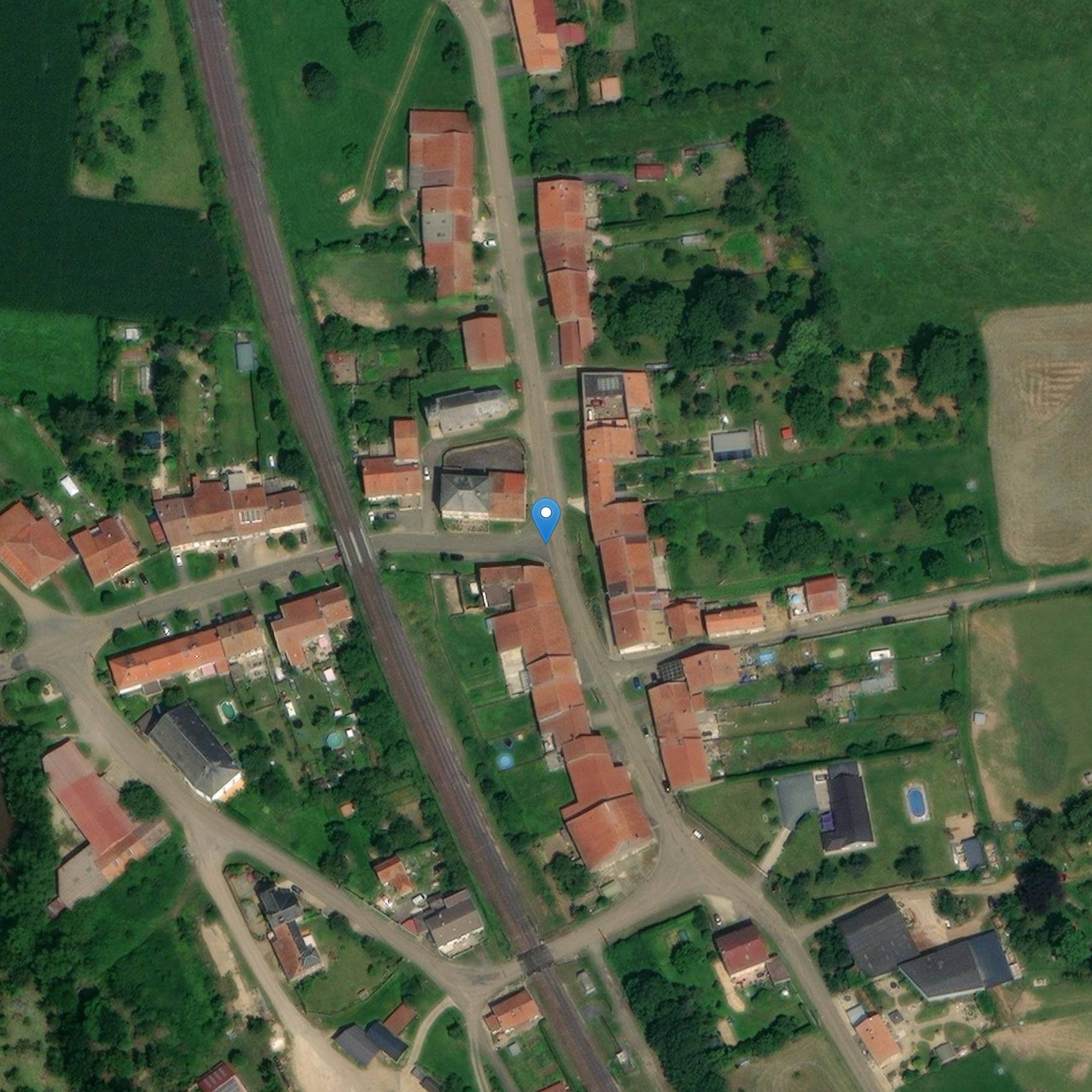 Photo de Église Saint-Martin-et-Saint-Walfroy de Lamouilly