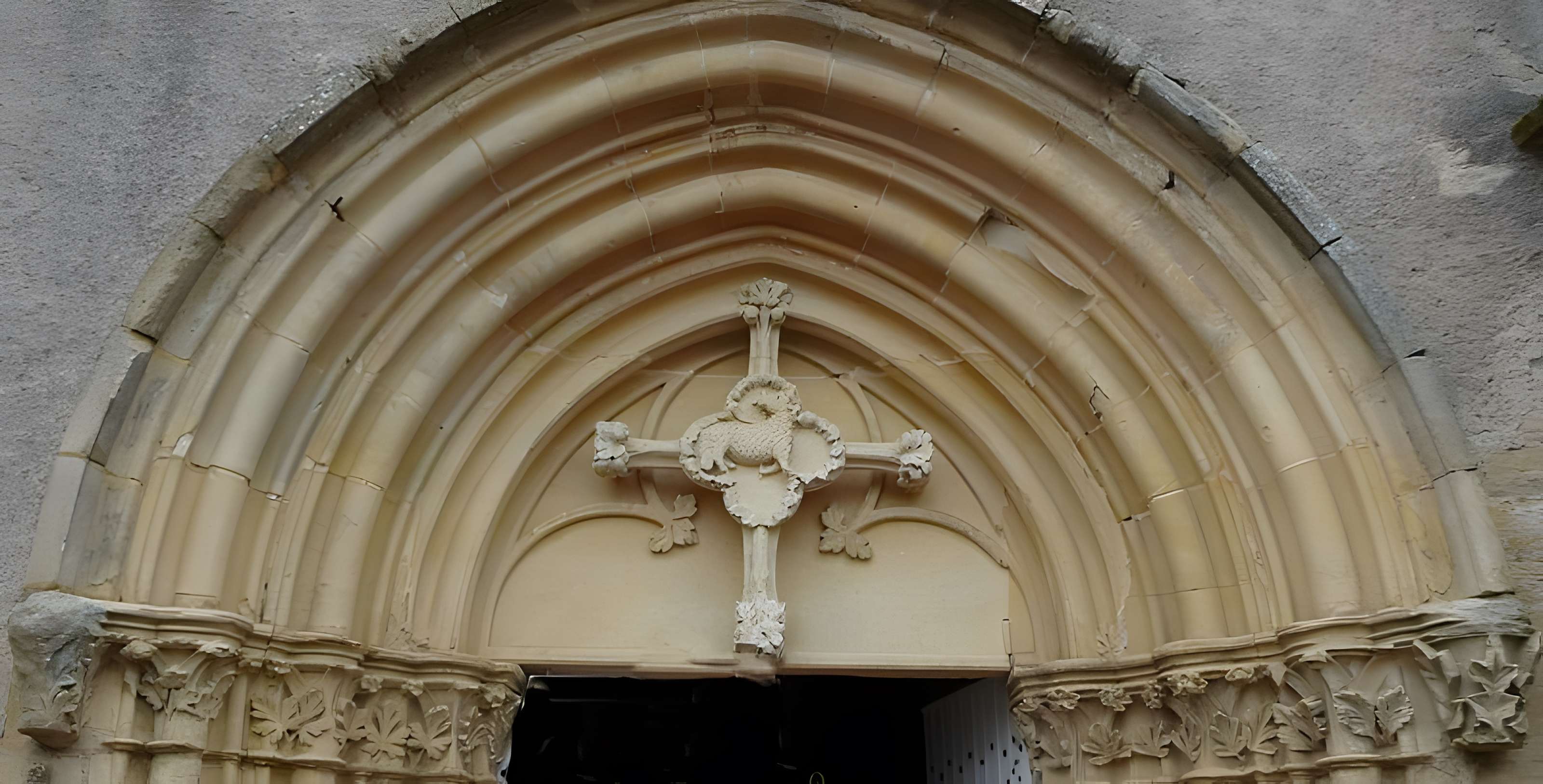 Église Saint-Denys de Saizy 