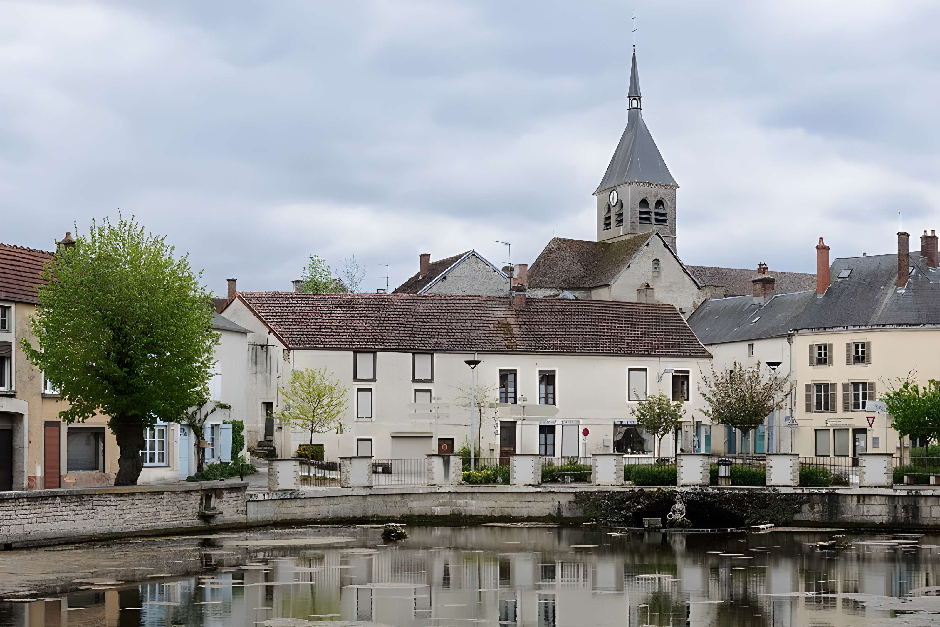 Église Saint-Didier de Laignes 