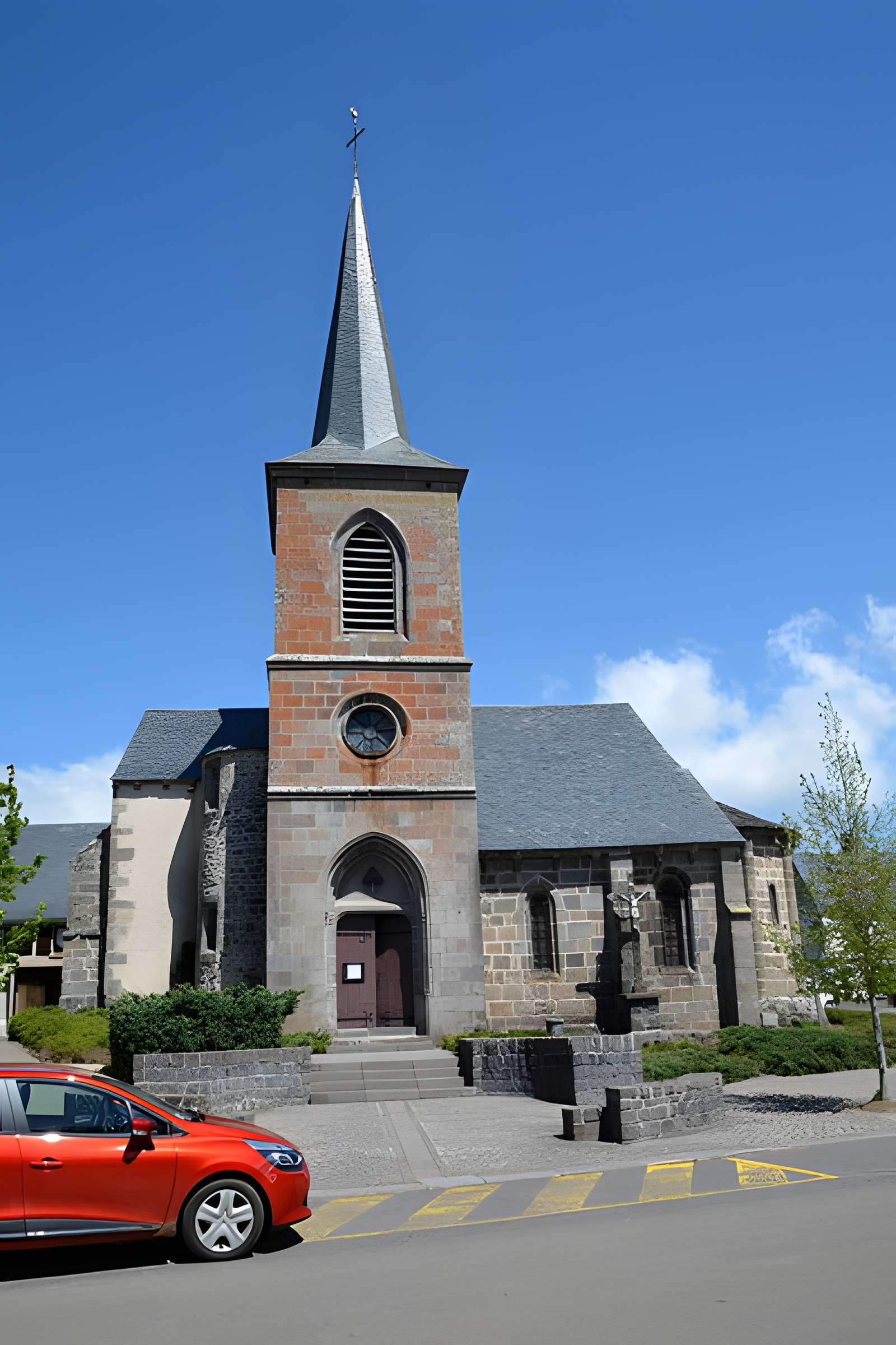Église Saint-Donat de Saint-Donat