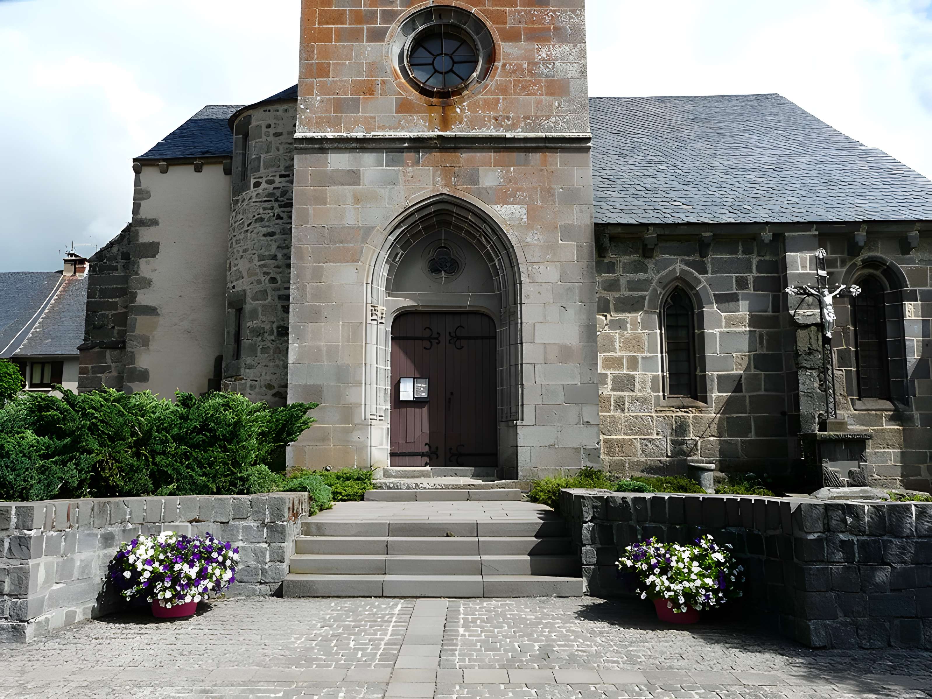 Église Saint-Donat de Saint-Donat