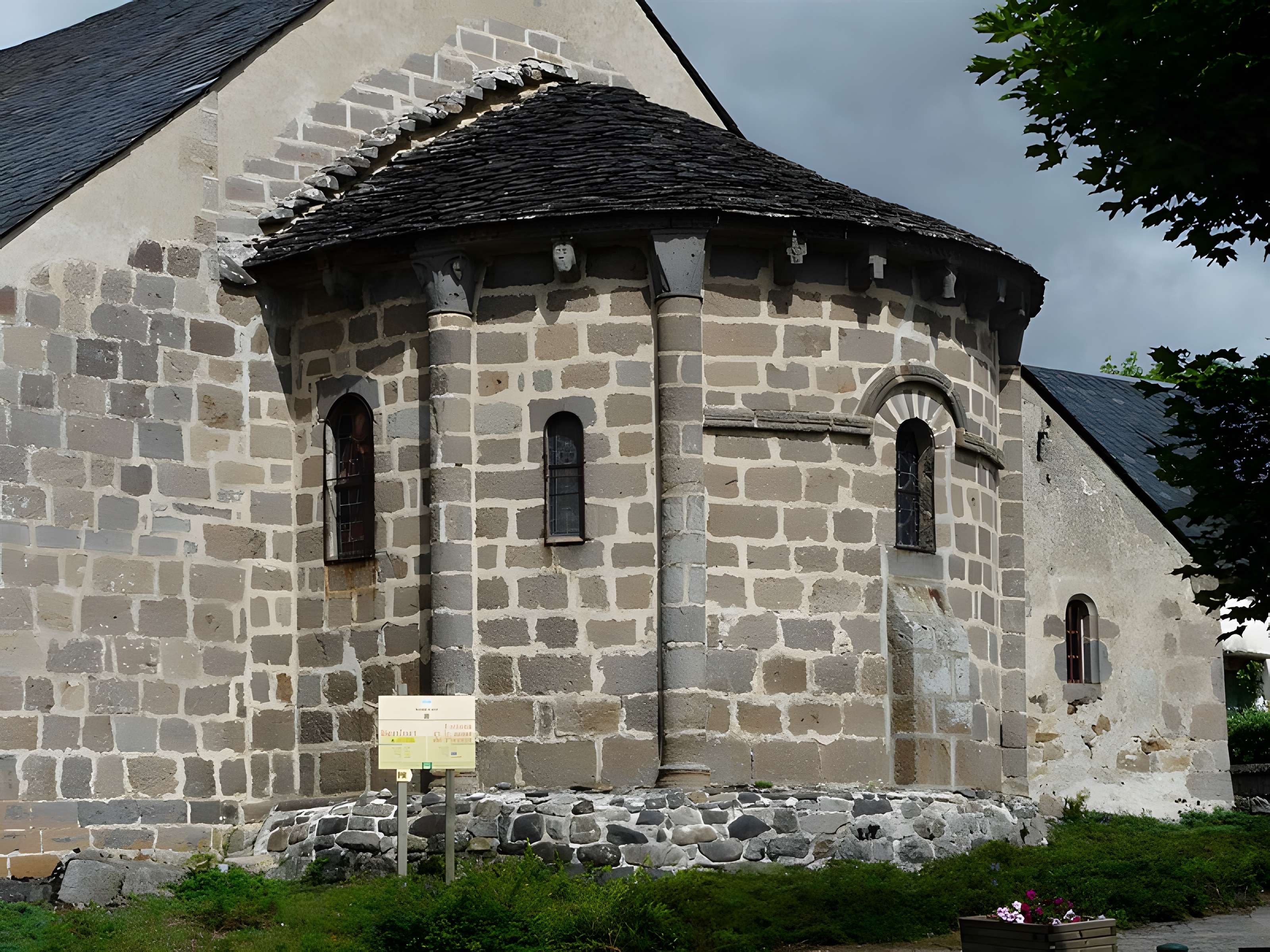 Église Saint-Donat de Saint-Donat