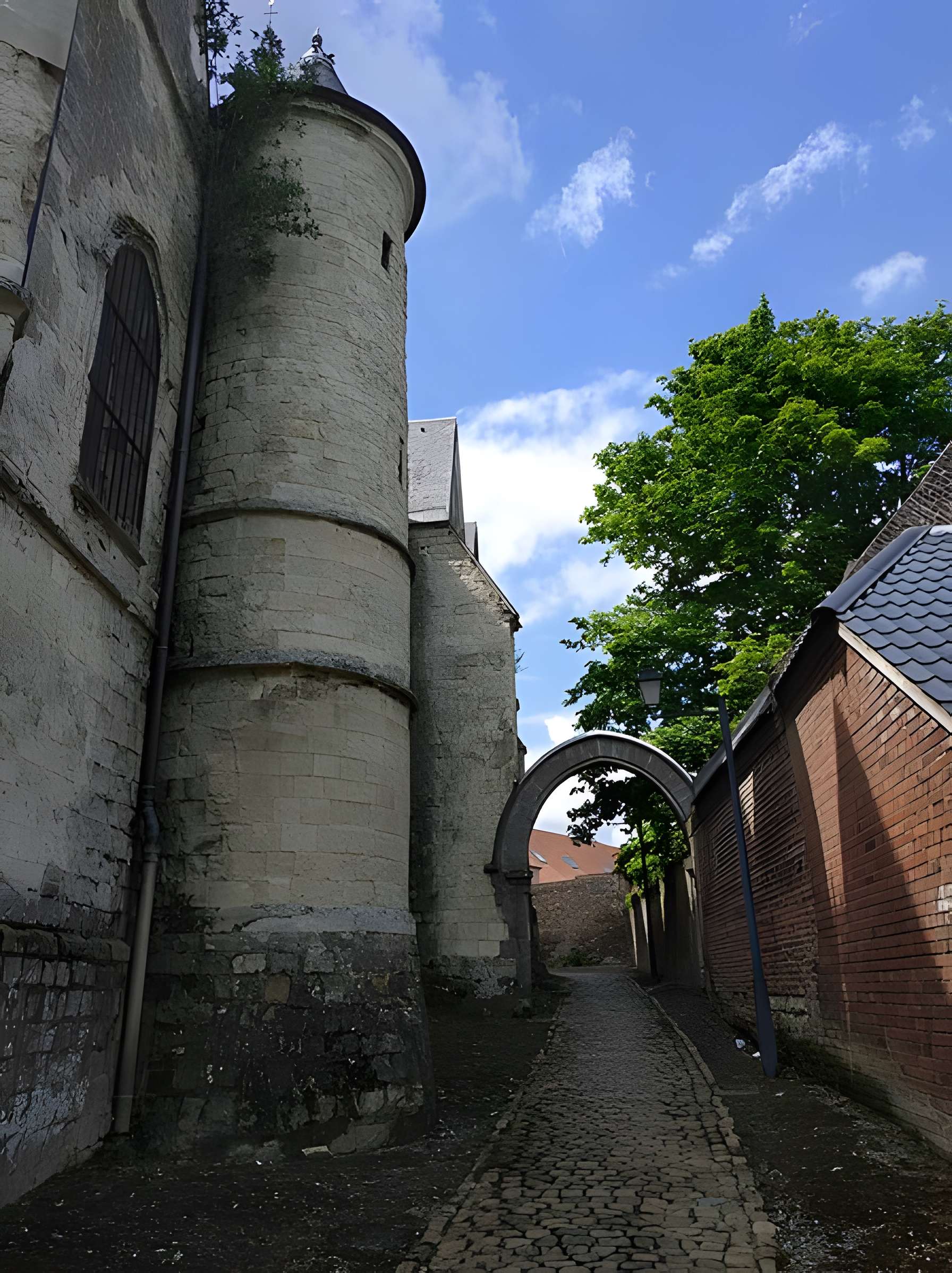 Église Saint-Druon de Sebourg