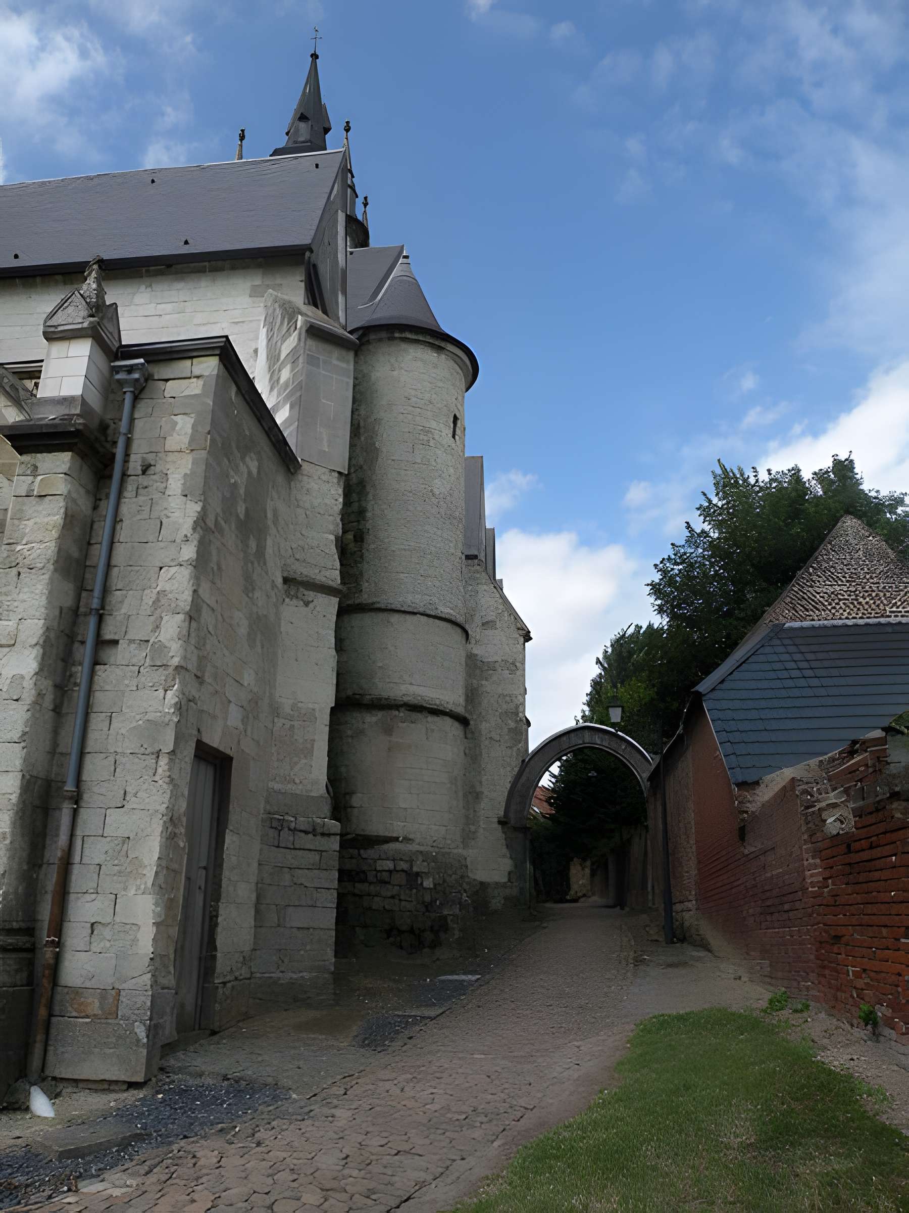 Église Saint-Druon de Sebourg