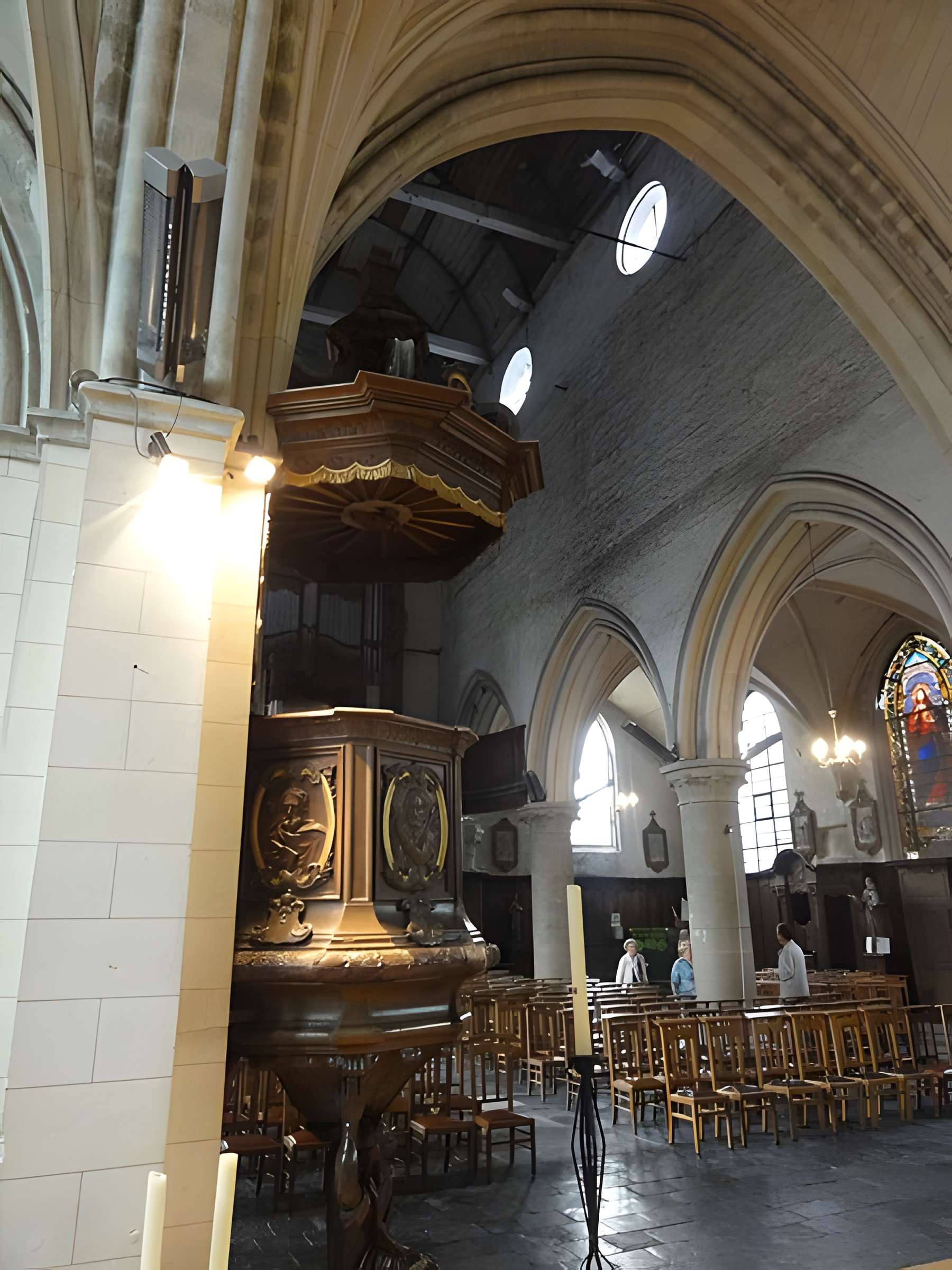 Église Saint-Druon de Sebourg