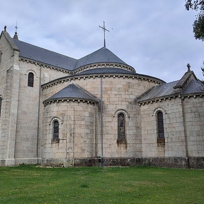 Photo de Église Sainte-Amélie de Dun-les-Places