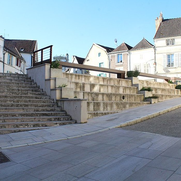 Photo de Église Sainte-Catherine de Tonnerre