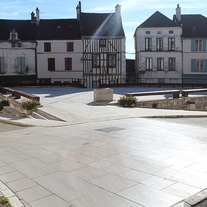 Photo de Église Sainte-Catherine de Tonnerre