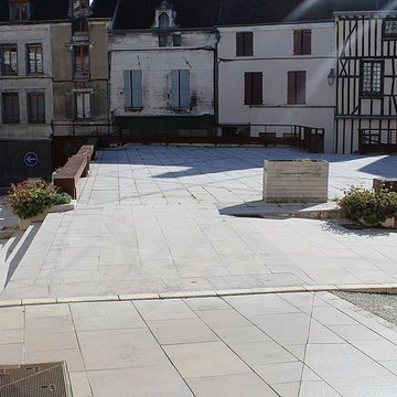 Église Sainte-Catherine de Tonnerre