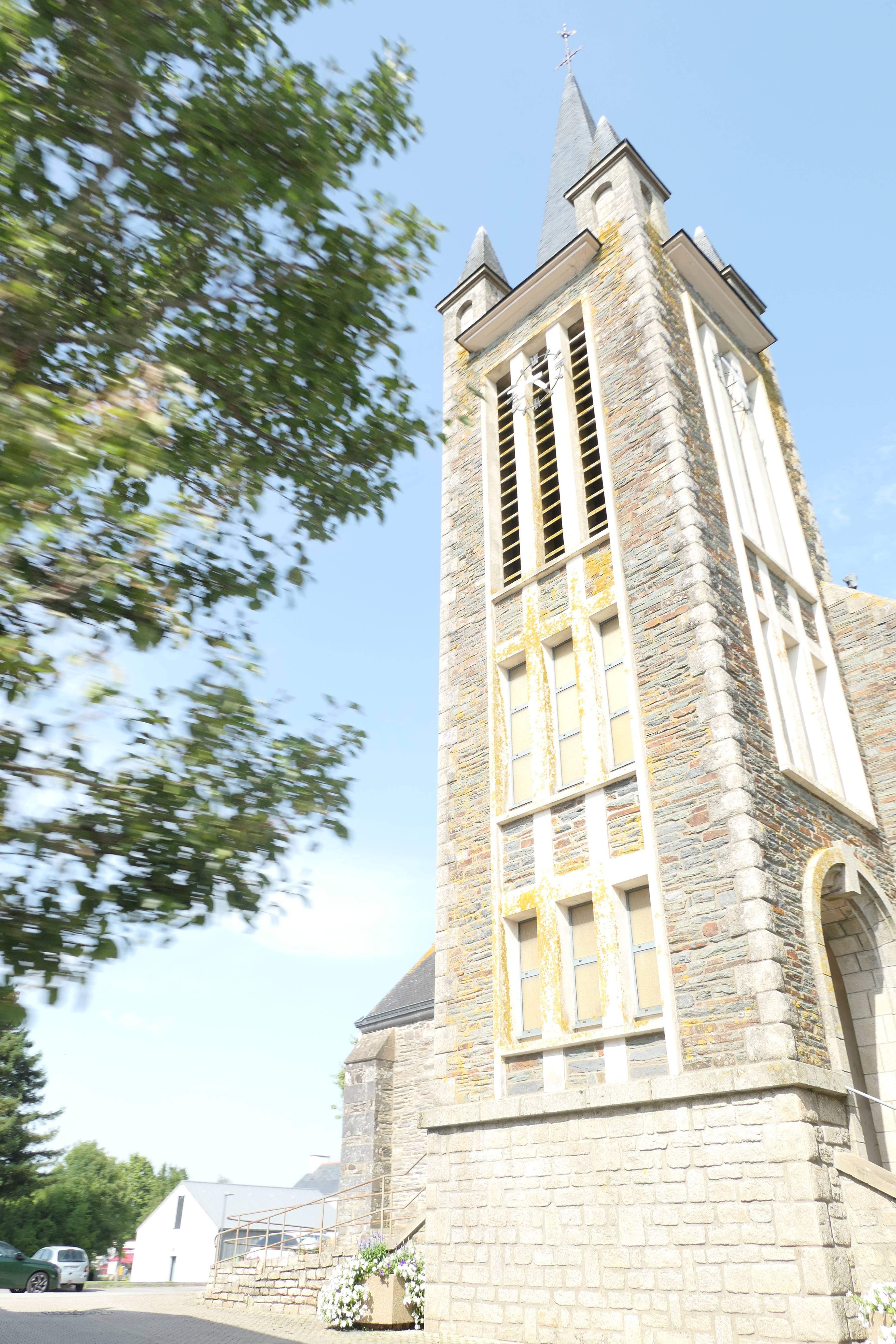 Photo de Église Saint-Pierre-et-Saint-Paul