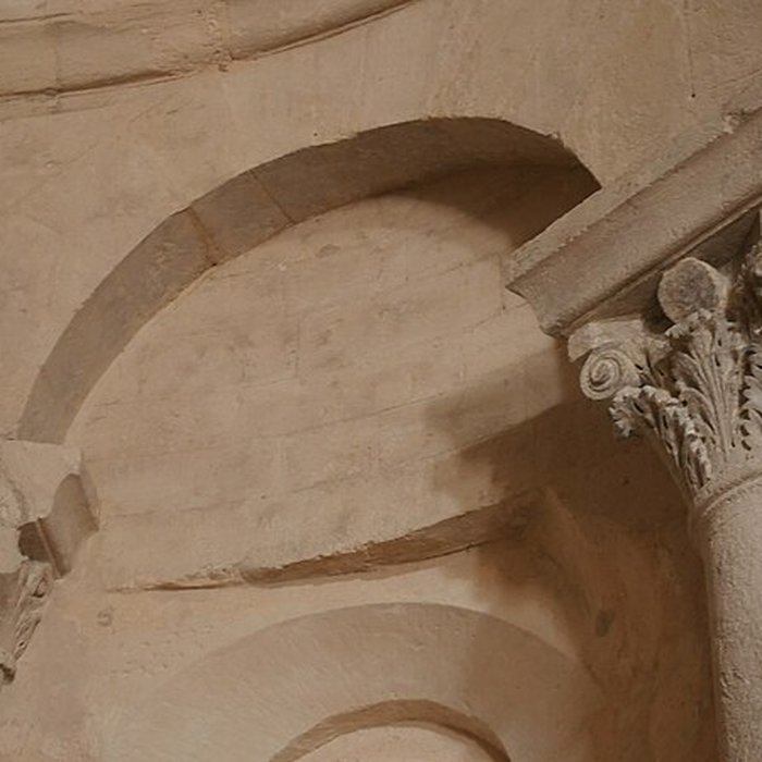 Photo de Église Sainte-Croix de La Baume-de-Transit