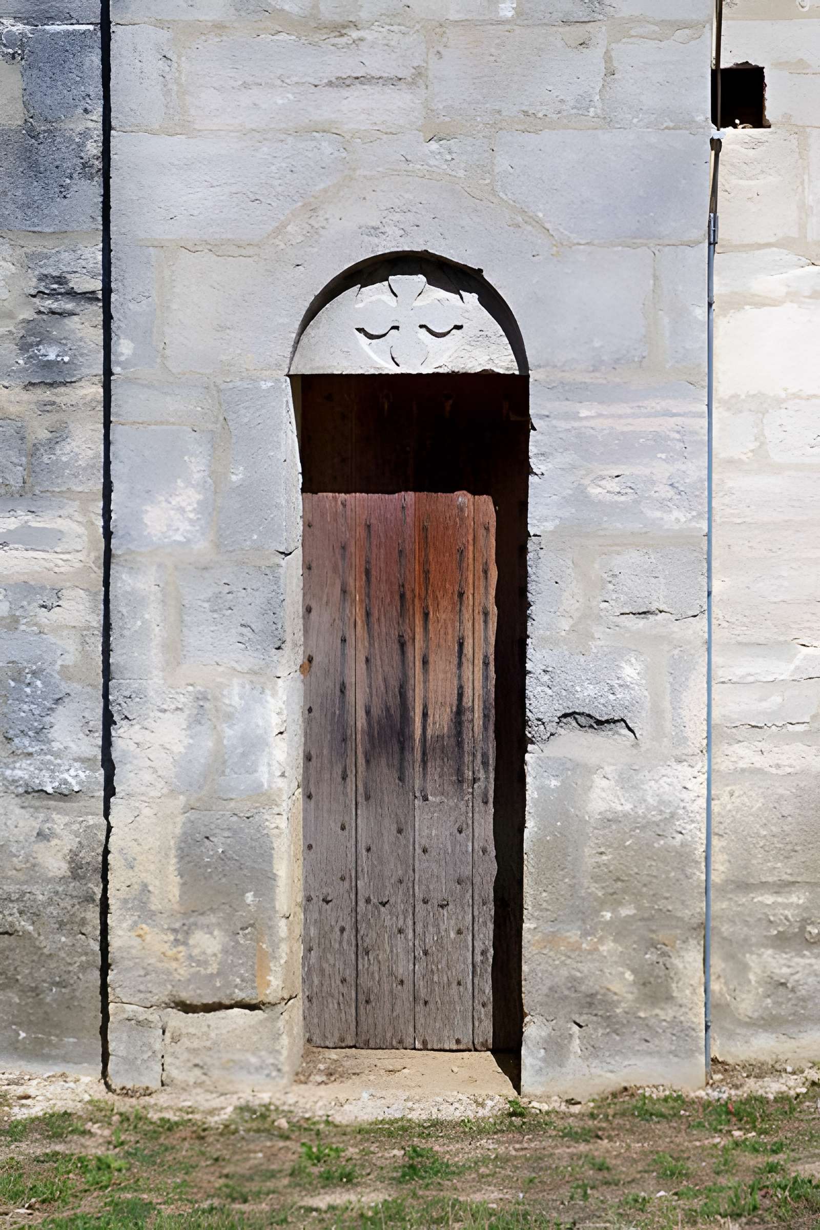 Église Sainte-Croix de La Baume-de-Transit