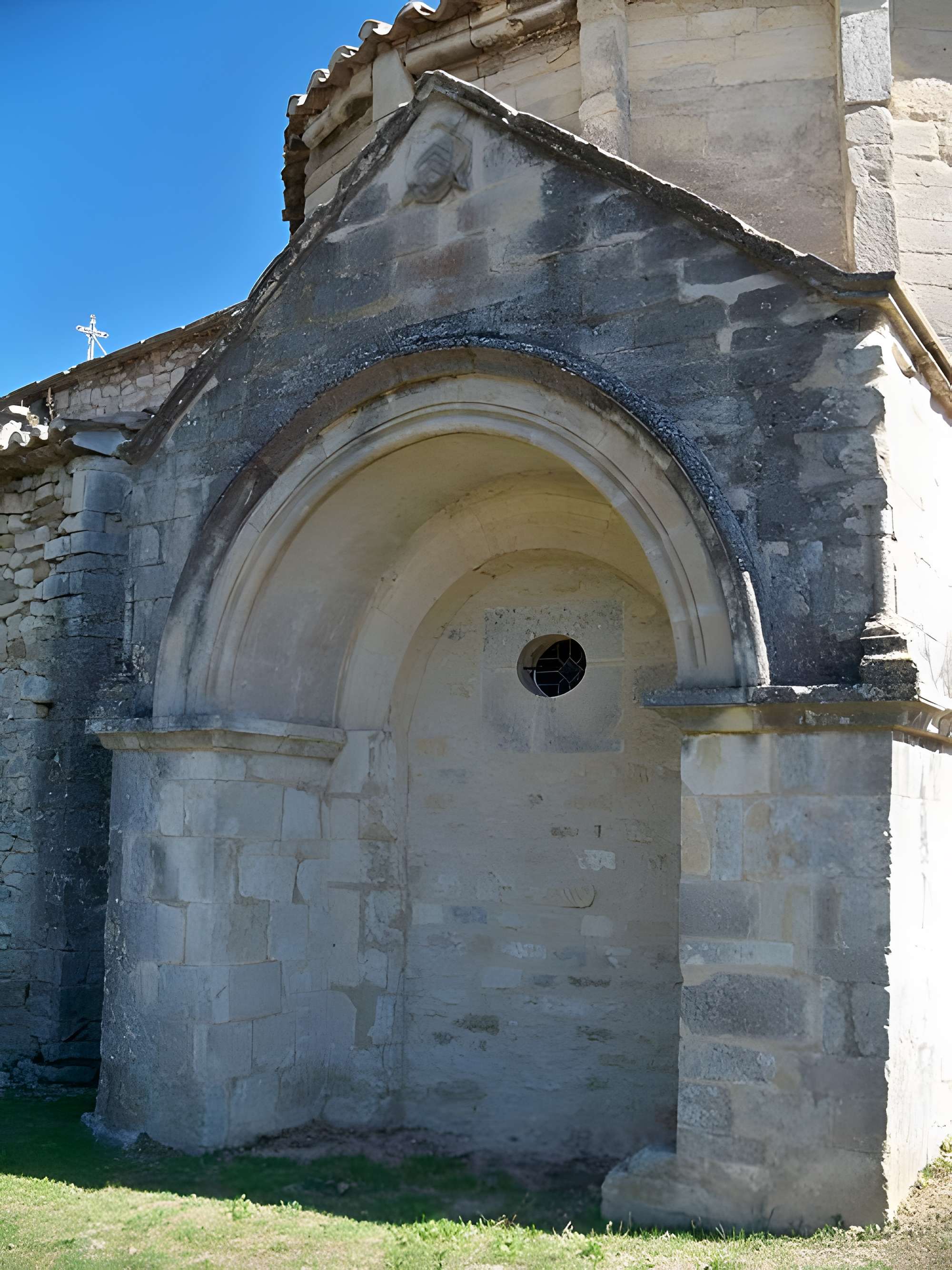 Église Sainte-Croix de La Baume-de-Transit