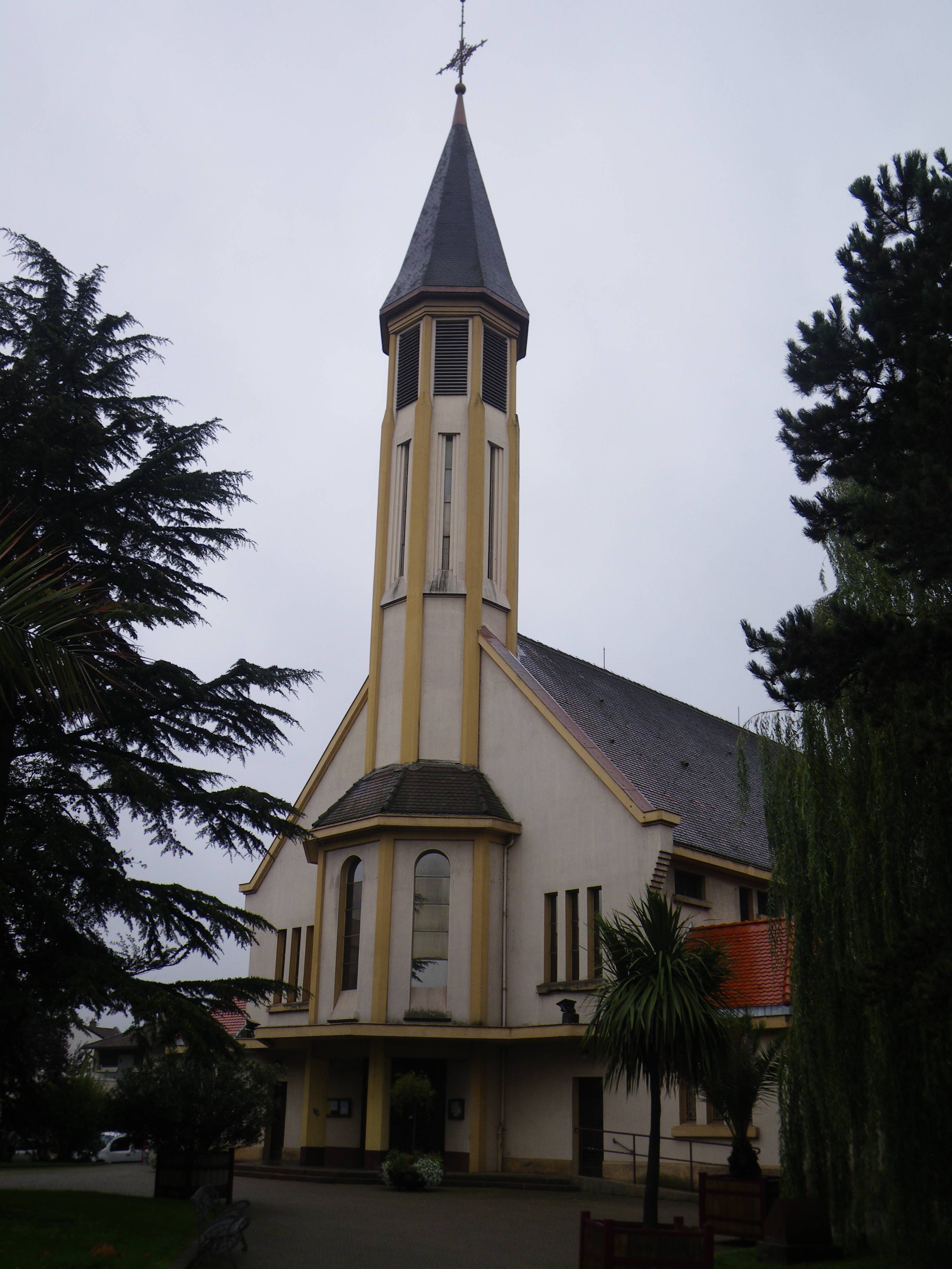 Photo de Église Saint-Joseph d'Amnéville
