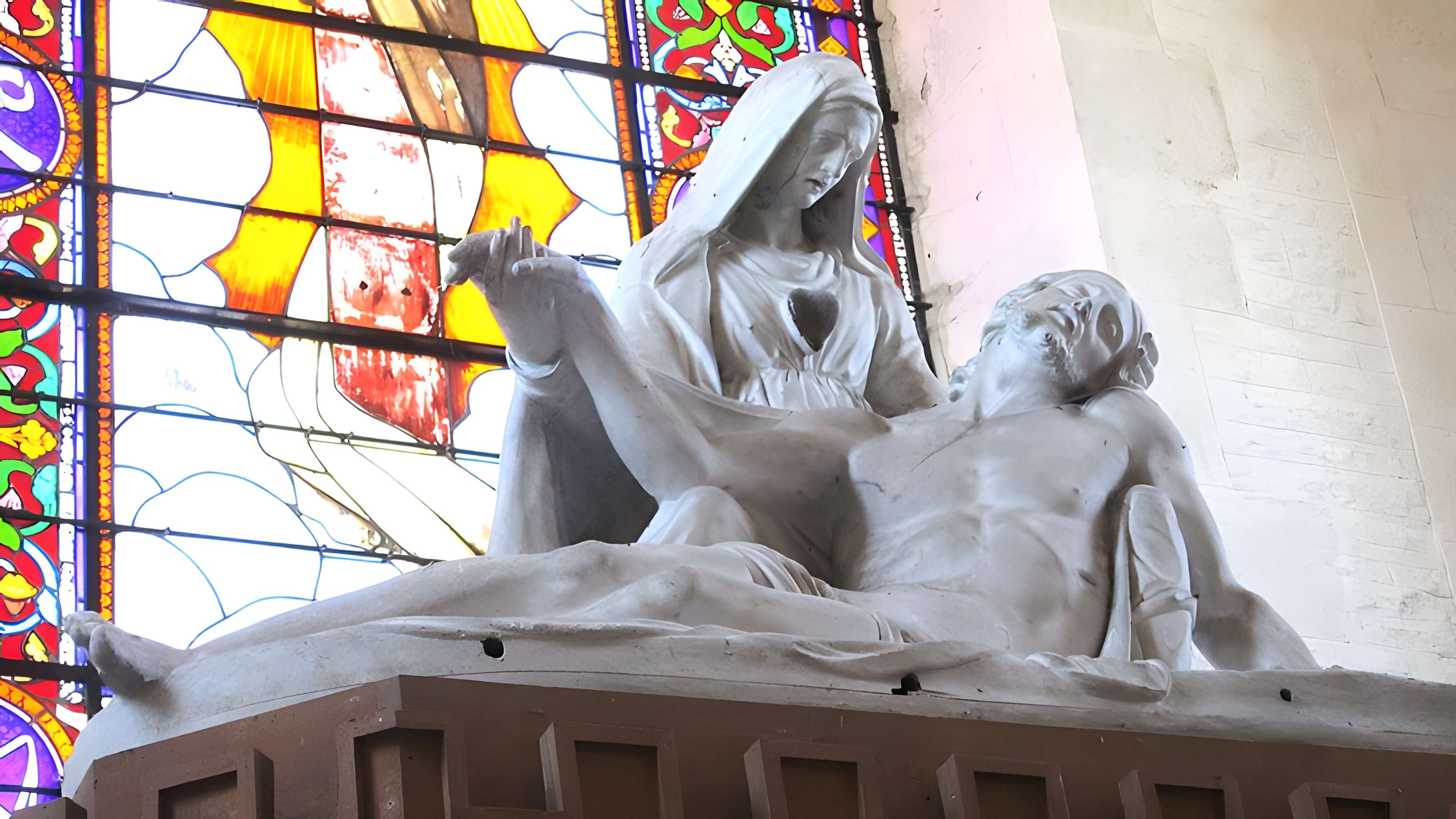 Église Sainte-Croix de Molesme