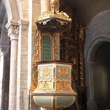 Église Sainte-Croix de Oloron-Sainte-Marie