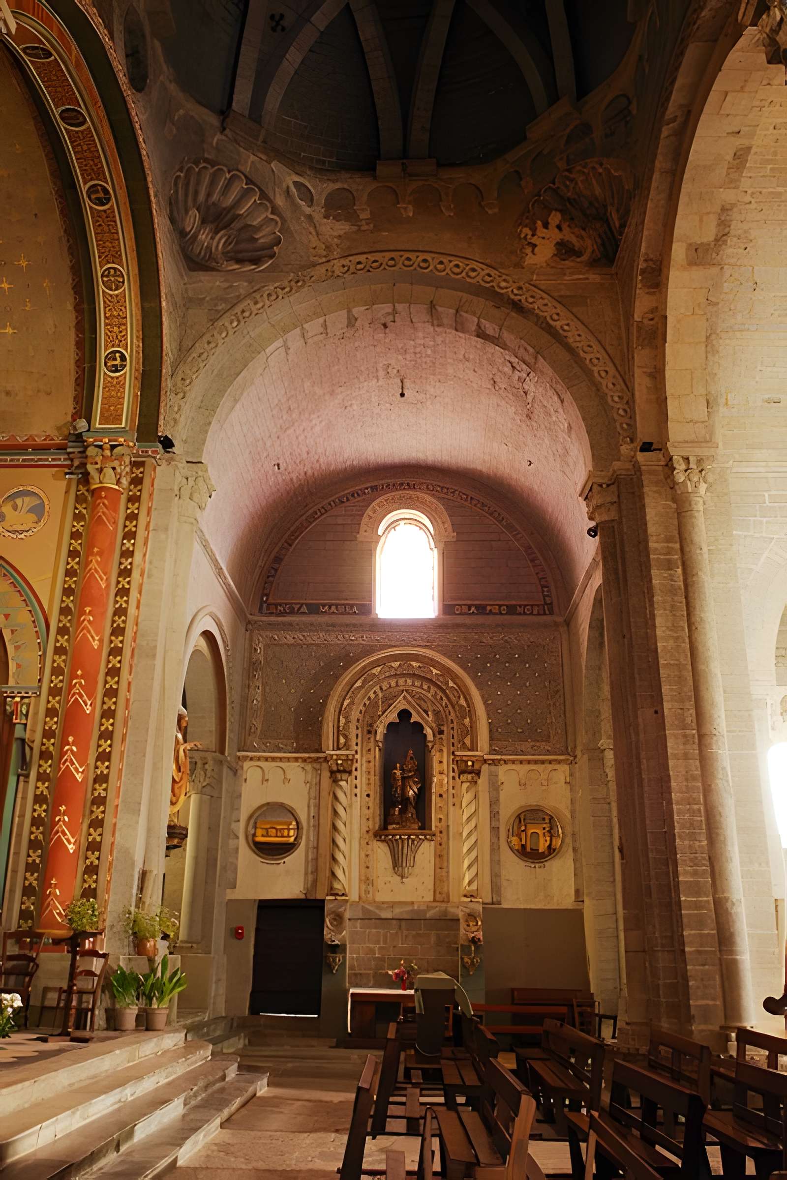 Église Sainte-Croix de Oloron-Sainte-Marie