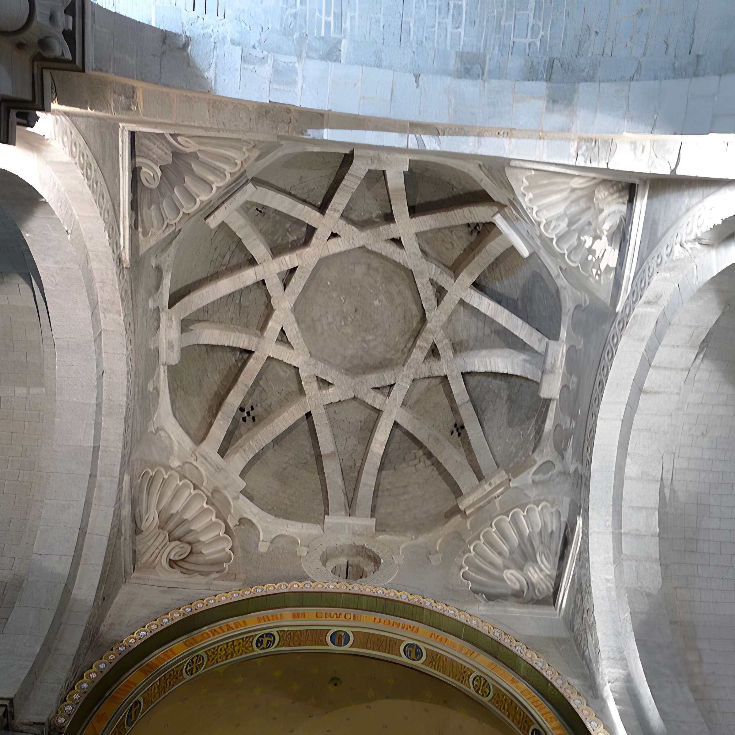 Église Sainte-Croix de Oloron-Sainte-Marie